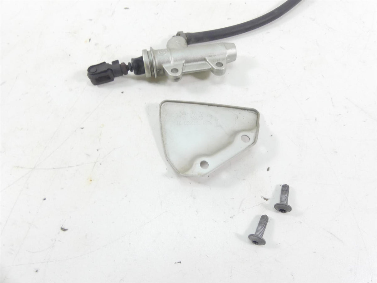 2008 BMW R1200GS K25 Rear Brembo Brake Master Cylinder 34317699574 {{ shop.shopifyCountryName }} - Mototech271