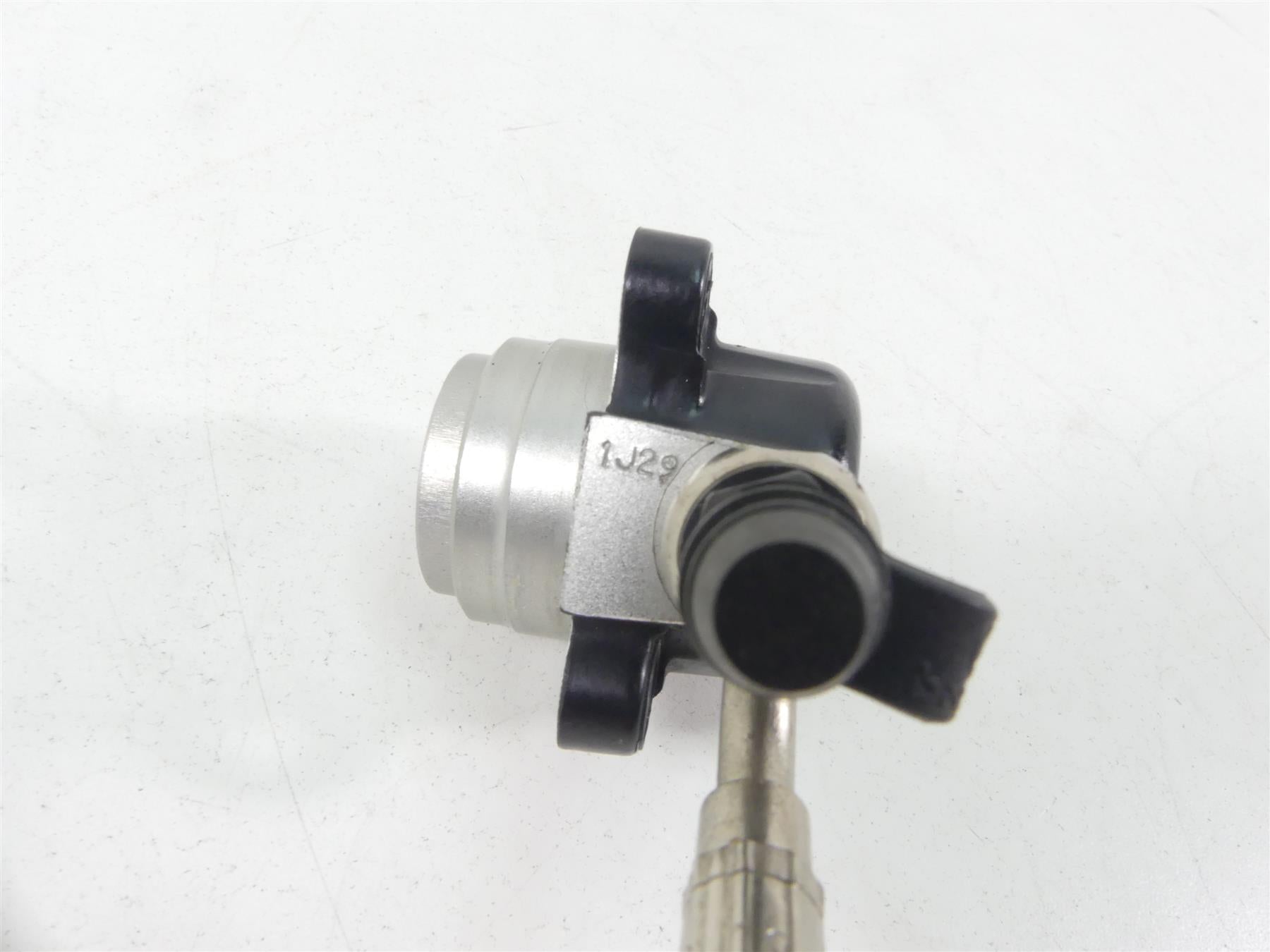 2012 Mv Agusta Brutale 1090 R Clutch Slave Cylinder & Line 80A0B5974 {{ shop.shopifyCountryName }} - Mototech271