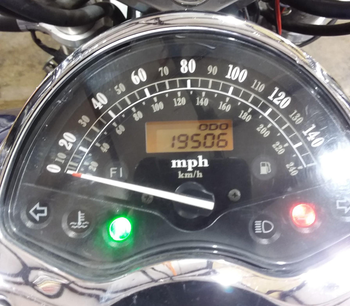 2003 Honda VTX1800R Speedometer Speedo Gauges Instrument - 19K 37200-MCV-671 {{ shop.shopifyCountryName }} - Mototech271