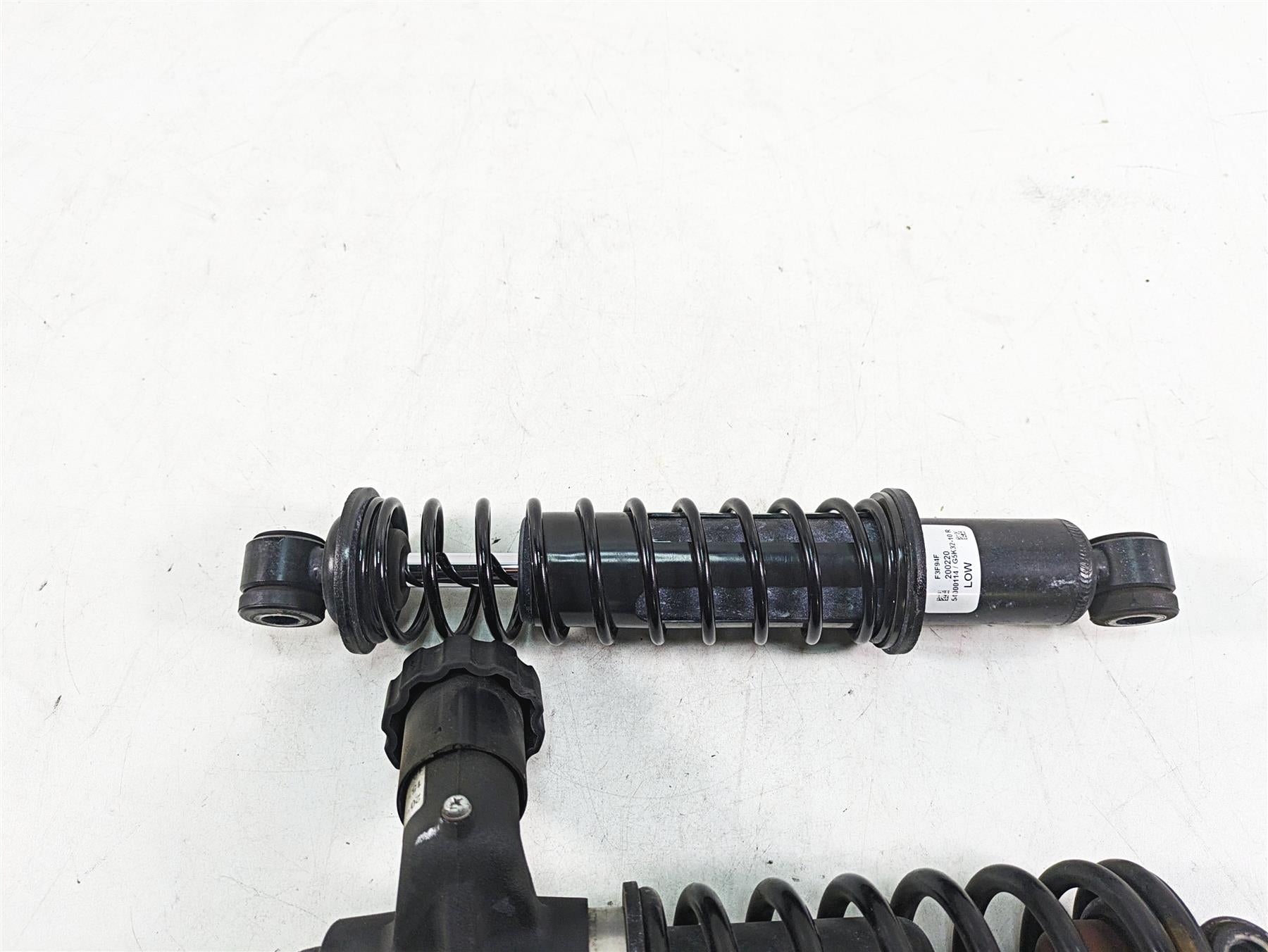 2020 Harley Touring FLHX Street Glide Rear 12" Low Suspension Shock Set 54000114 {{ shop.shopifyCountryName }} - Mototech271
