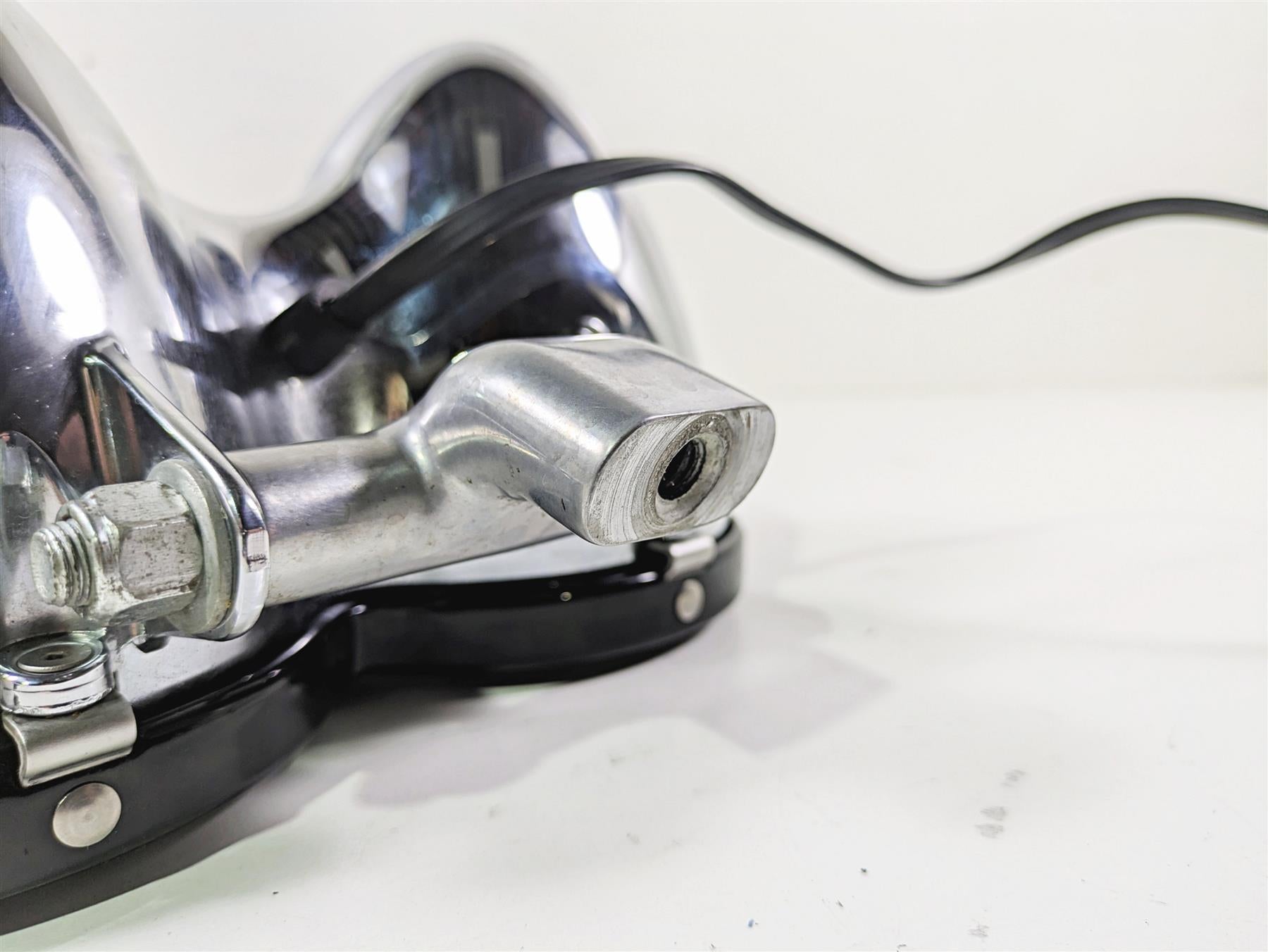 2014 Harley FXDF Dyna Fat Bob Headlight Head Light Lamp 67700167 {{ shop.shopifyCountryName }} - Mototech271