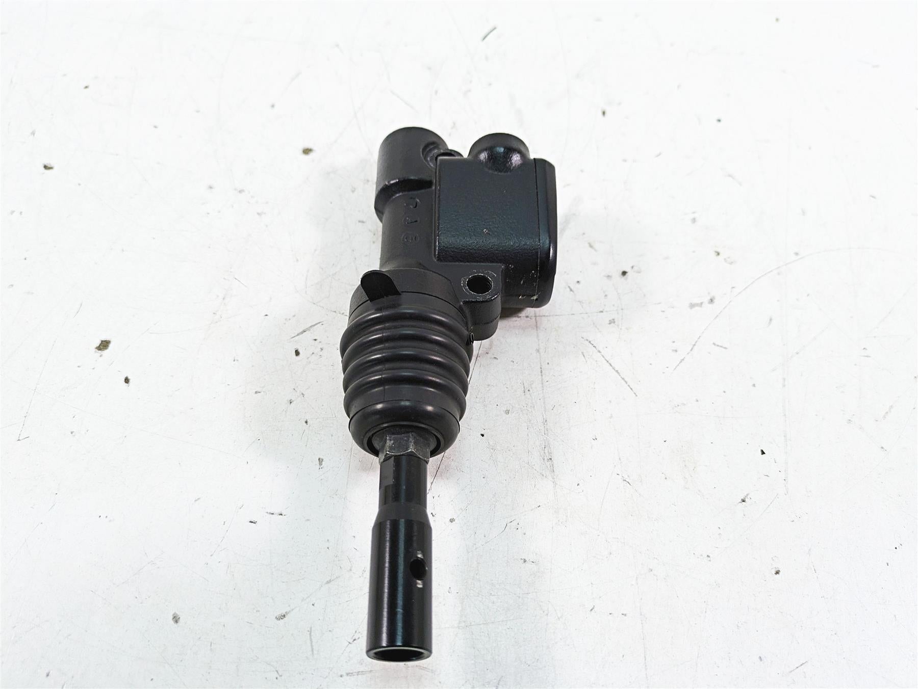 2017 Harley XL883 N Sportster Iron Rear Brake Master Cylinder 1/2" 41700025 {{ shop.shopifyCountryName }} - Mototech271
