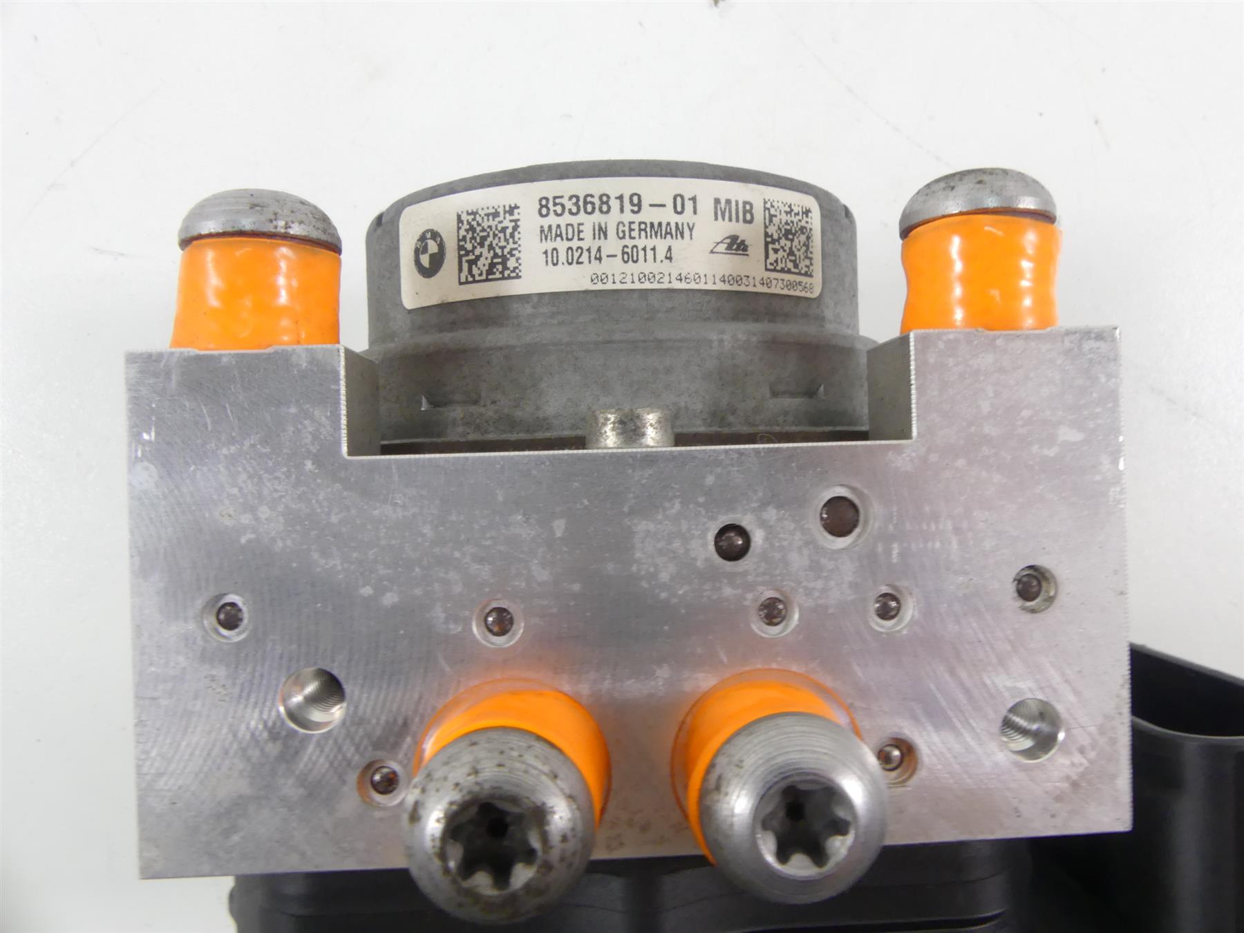 2014 BMW R1200GS K50 Abs Brake Pump Pressure Module 34518561705 8536819 {{ shop.shopifyCountryName }} - Mototech271