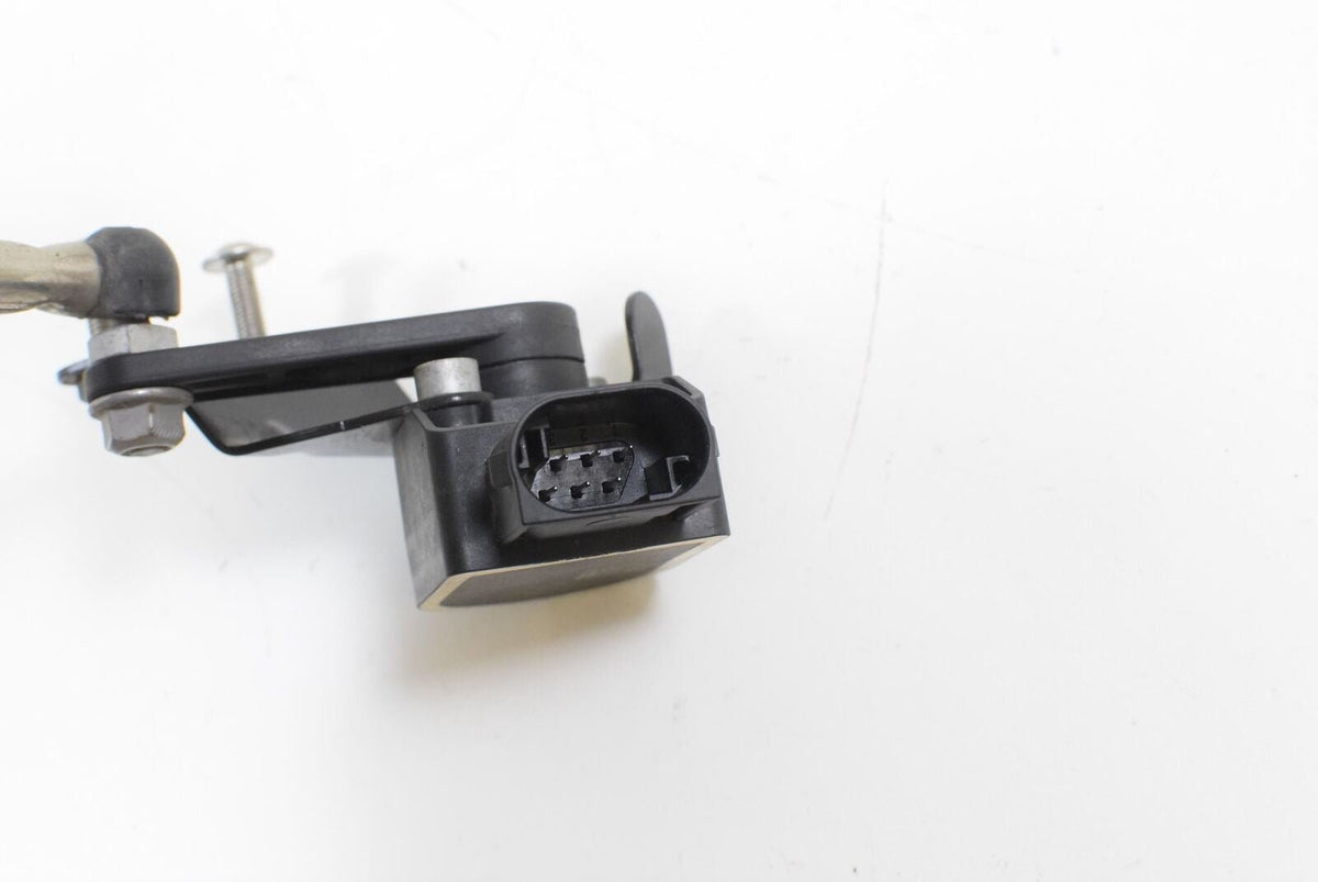2013 BMW K1600GT K1600 GT K48 Height Level Sensor Actuator Module 37146784072 {{ shop.shopifyCountryName }} - Mototech271