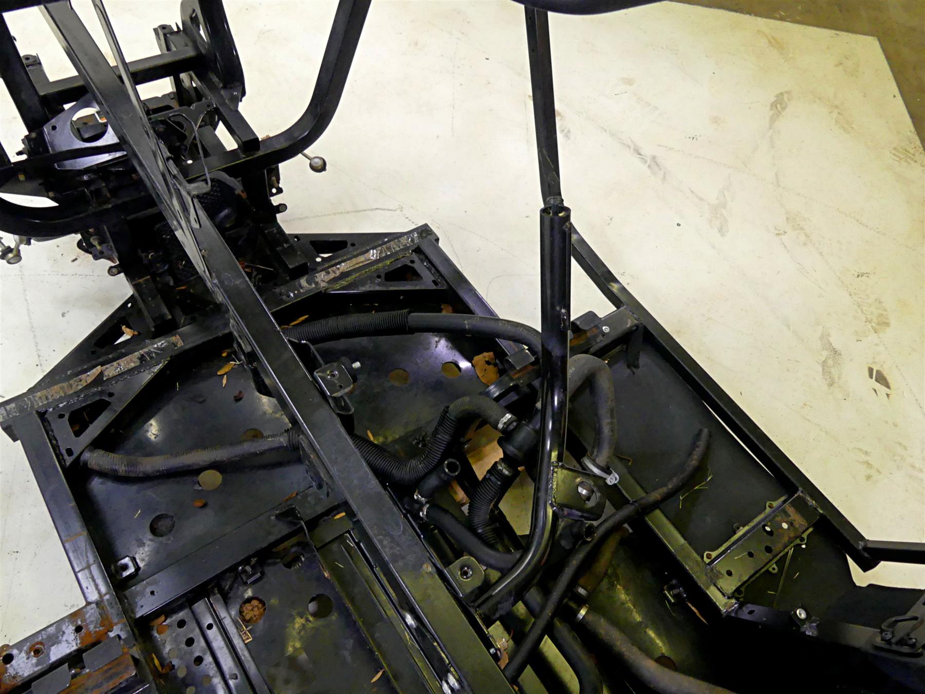2018 Can Am Commander 1000R XT Straight Frame Chassis & Door Frames With Clean Kansas Title 715004811 {{ shop.shopifyCountryName }} - Mototech271