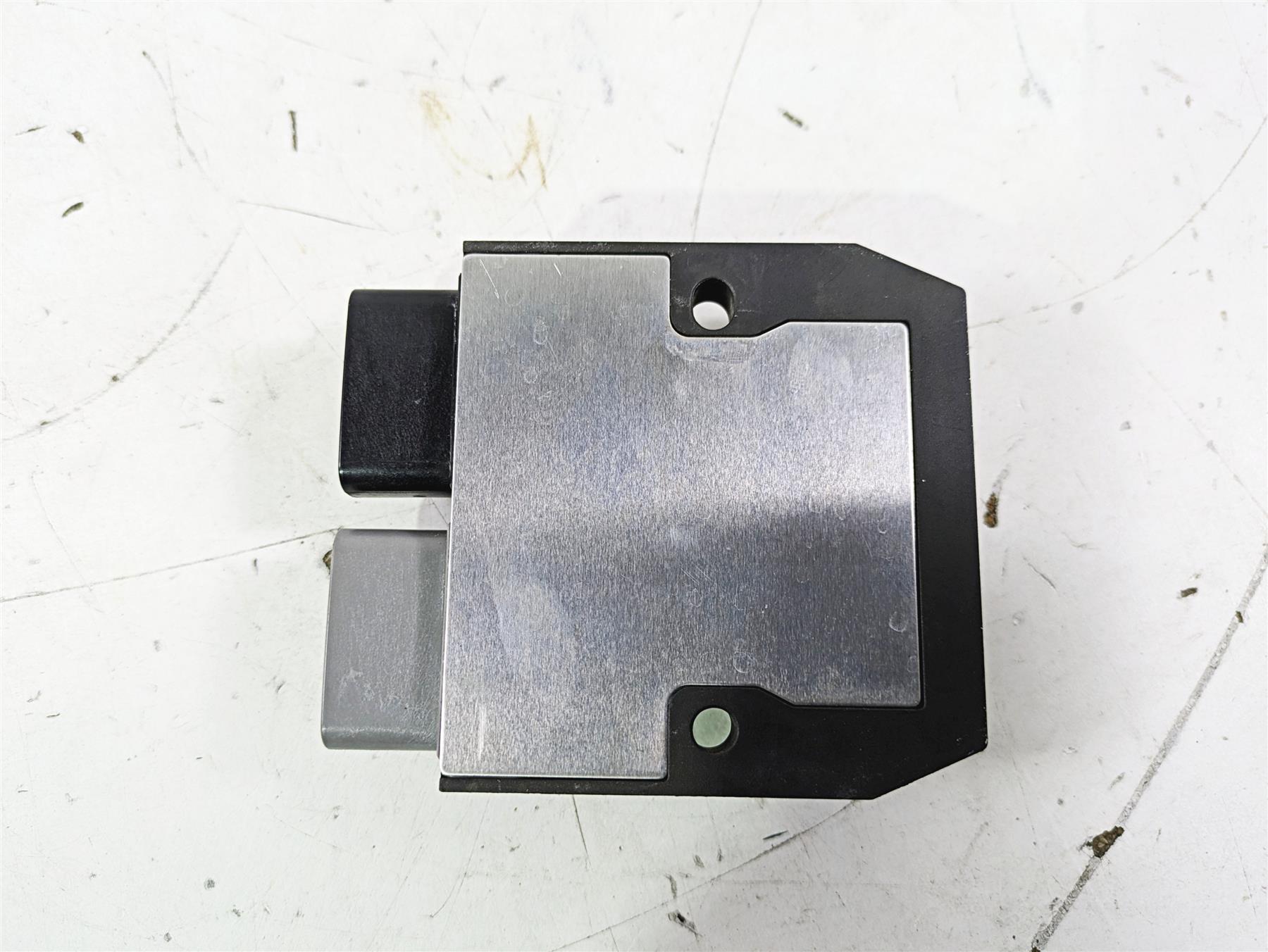 2015 Ducati Panigale 1299 S Rectifier Voltage Regulator 54040301B FH020AA {{ shop.shopifyCountryName }} - Mototech271