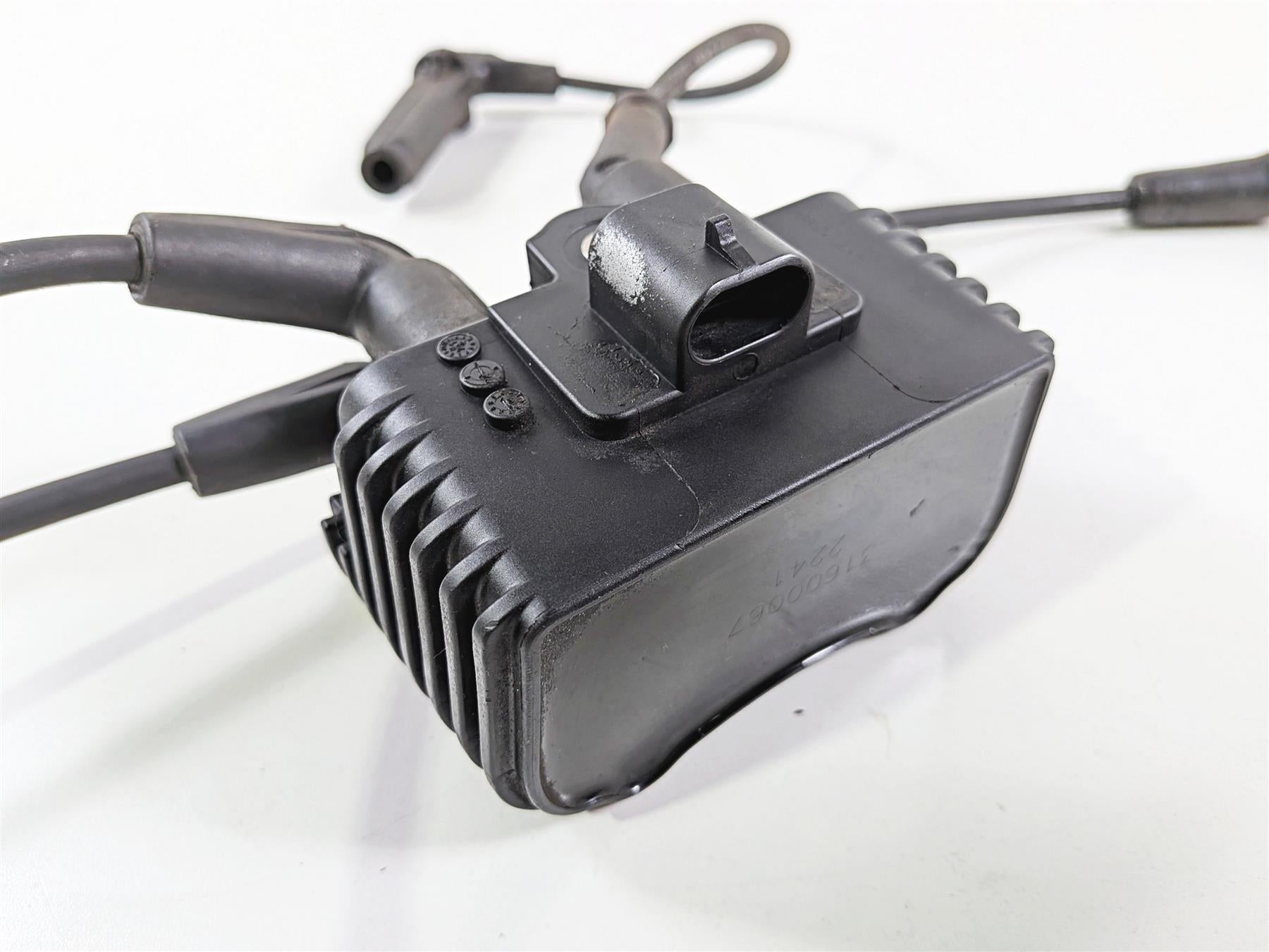 2022 Harley Softail FXLRST Low Rider Ignition Coil Wires Set - Tested 31600067 {{ shop.shopifyCountryName }} - Mototech271