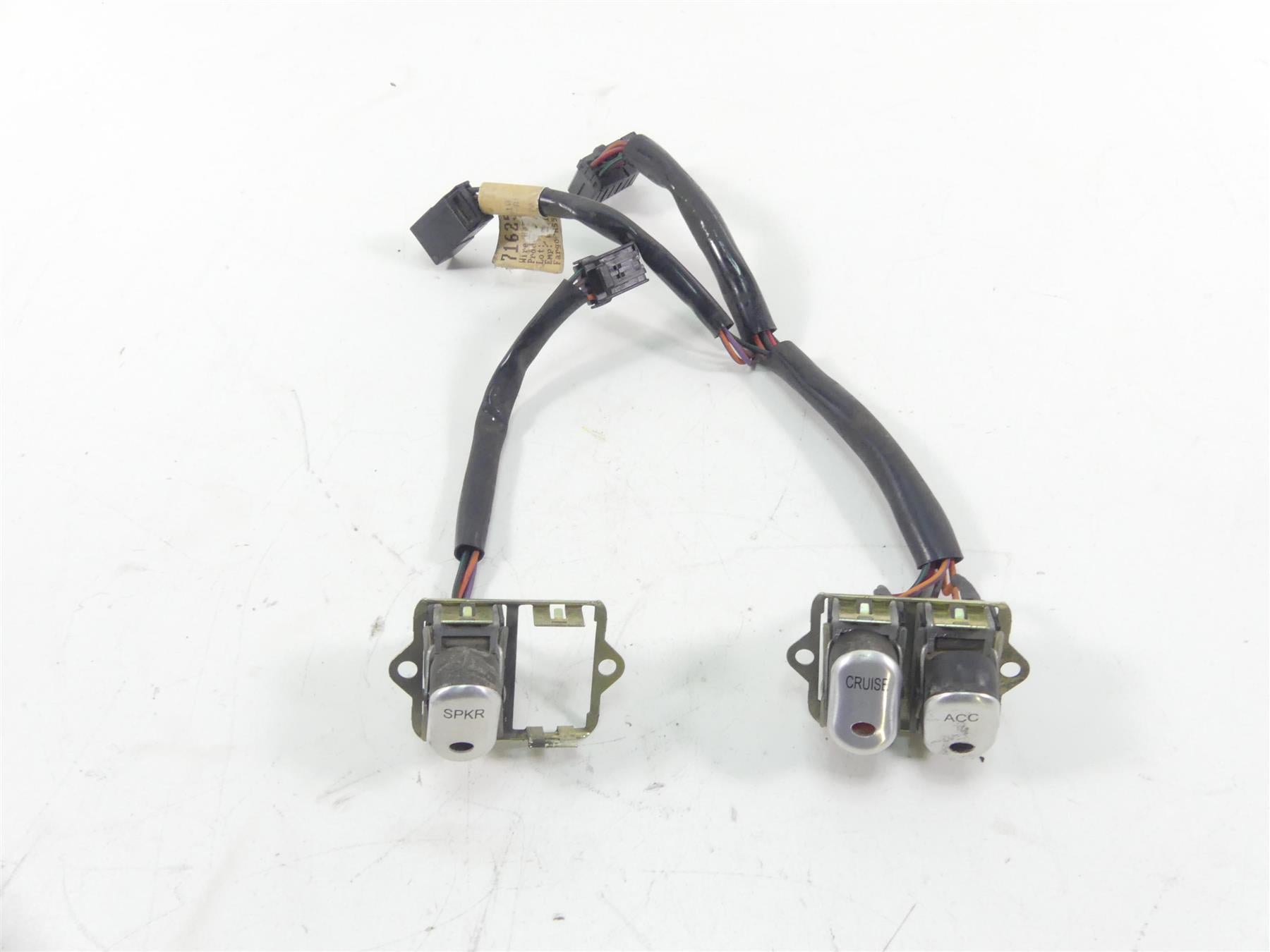 2011 Harley Touring FLTRU Road Glide Auxiliary Speaker Cruise Switches 71625-04