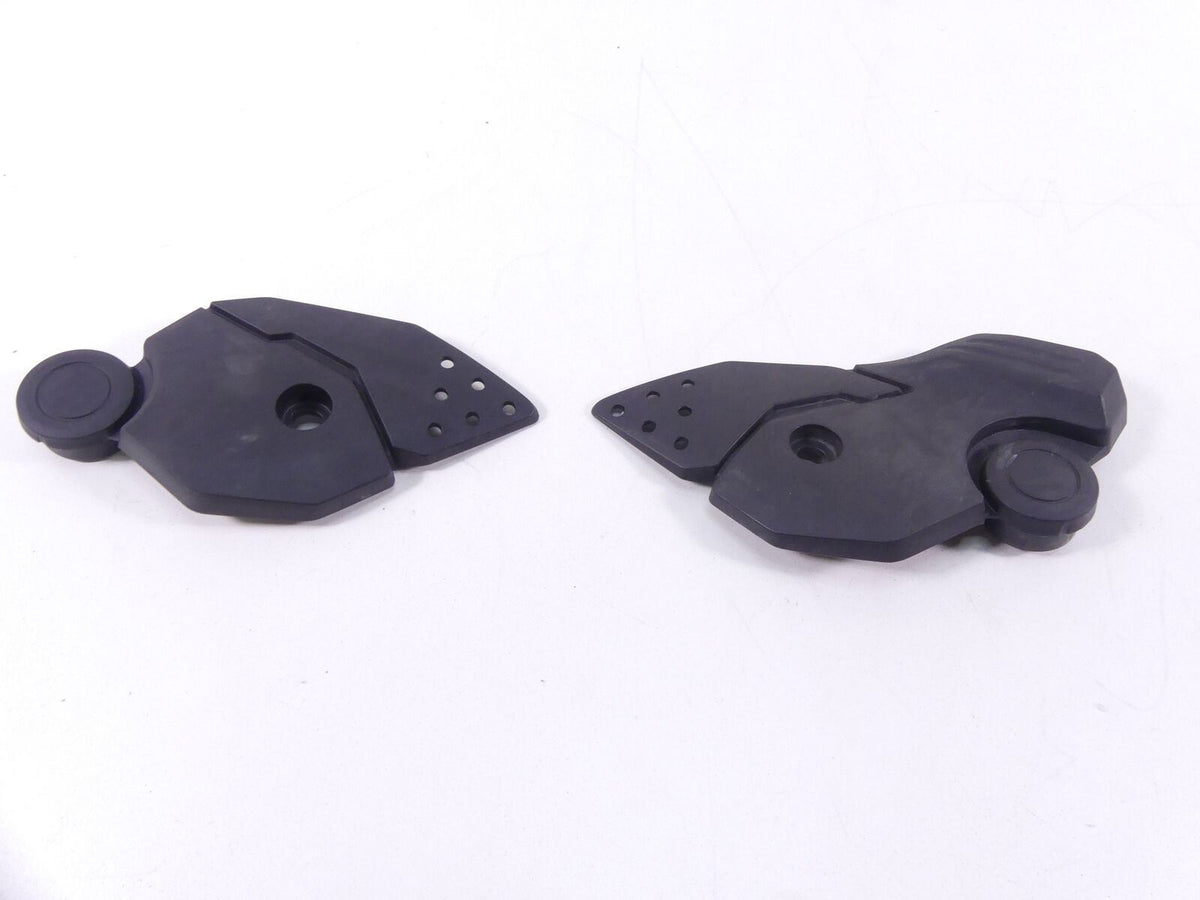 2017 Honda CRF1000 Africa Twin Foot Heel Guard Set 50707-MJP-G500 {{ shop.shopifyCountryName }} - Mototech271