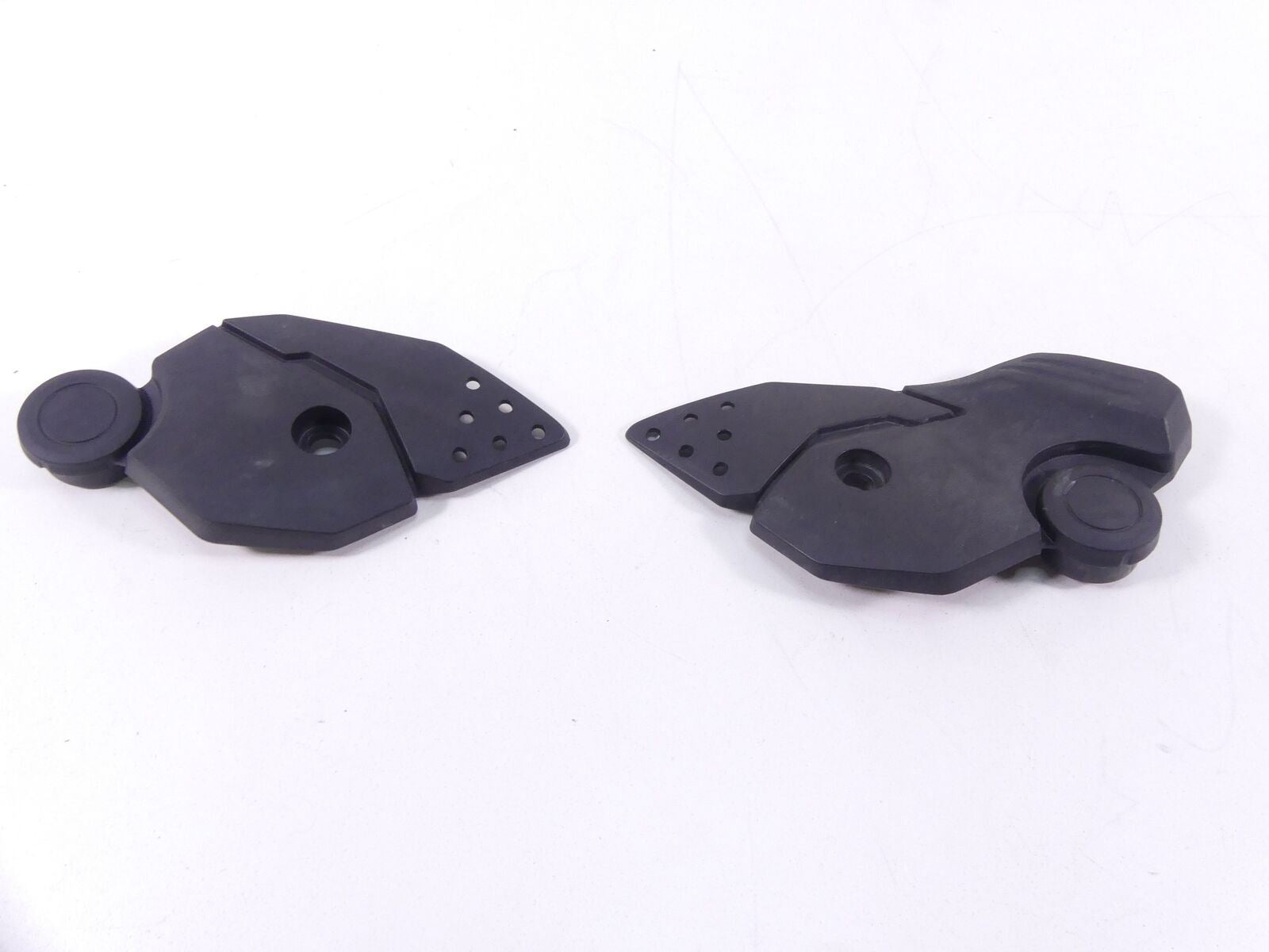 2017 Honda CRF1000 Africa Twin Foot Heel Guard Set 50707-MJP-G500 {{ shop.shopifyCountryName }} - Mototech271