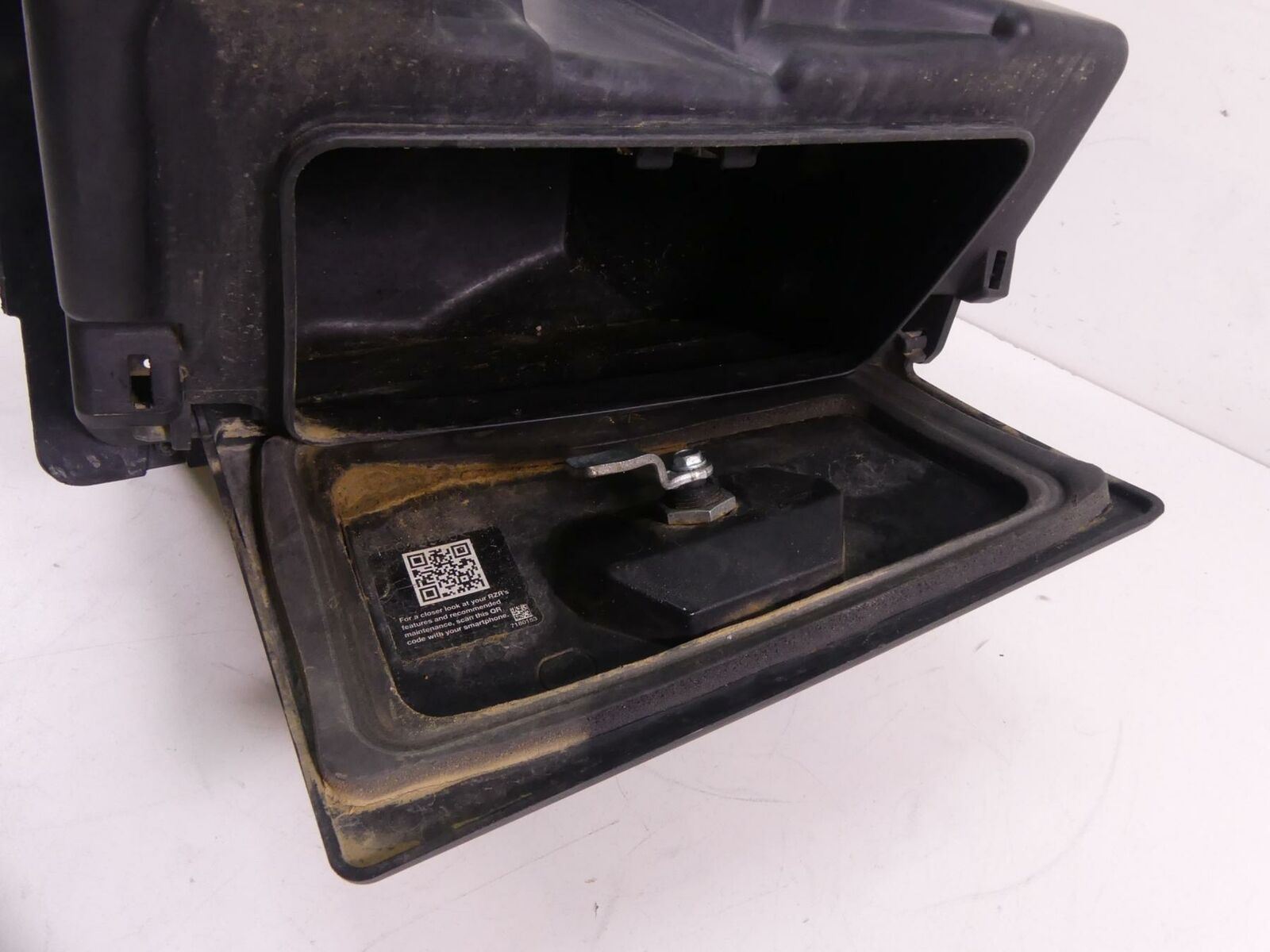 2017 Polaris RZR1000 XP EPS Glove Box Storage Compartment 5439796 2635460 {{ shop.shopifyCountryName }} - Mototech271