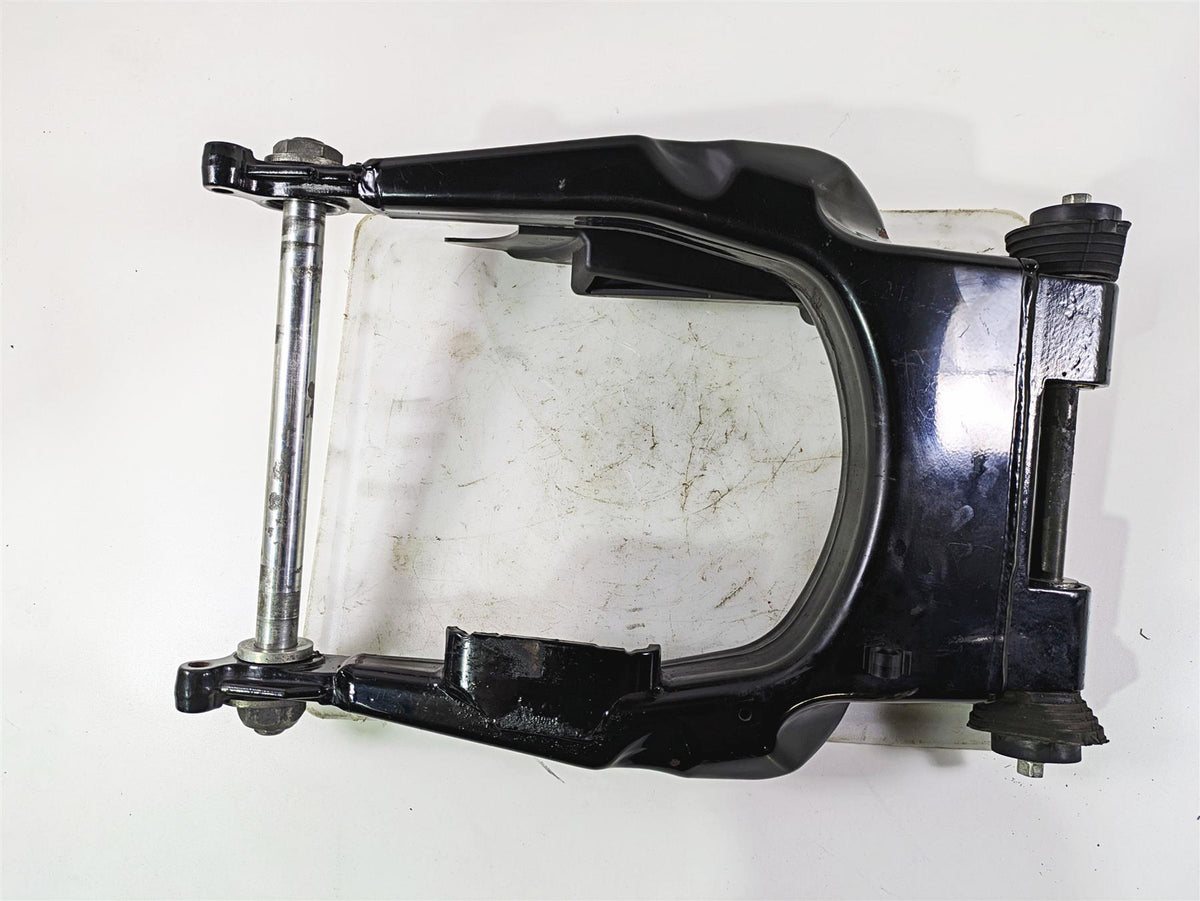 2010 Harley Touring FLHTK Electra Glide Swingarm Swing Arm Axle 47549-09A {{ shop.shopifyCountryName }} - Mototech271