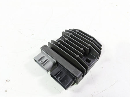 2019 Triumph Speed Triple RS 1050 Rectifier Voltage Regulator T1300675 FH020AA {{ shop.shopifyCountryName }} - Mototech271