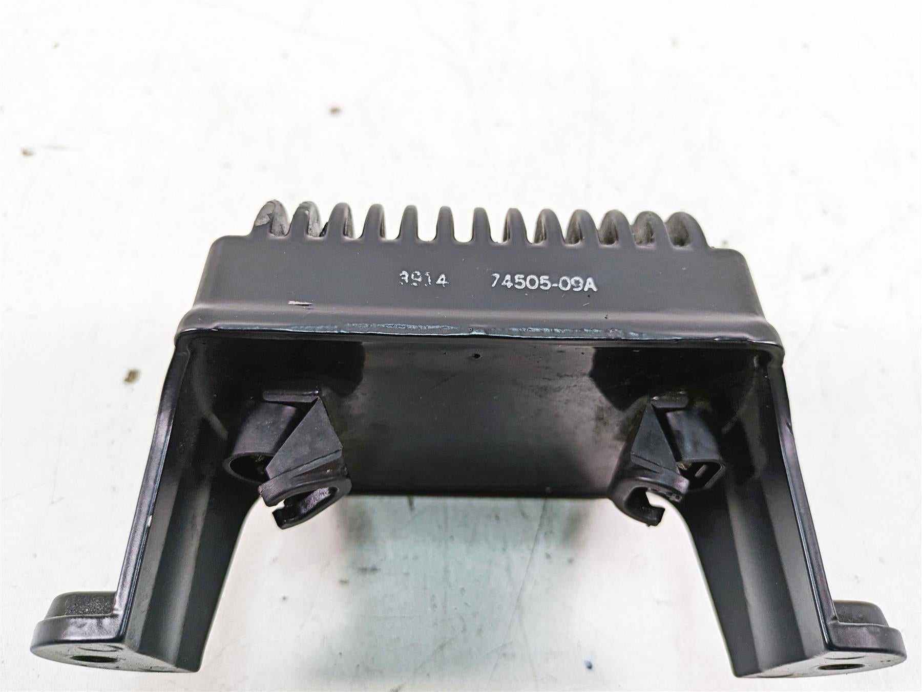 2015 Harley Touring FLHXS Street Glide Rectifier Voltage Regulator 74505-09A {{ shop.shopifyCountryName }} - Mototech271