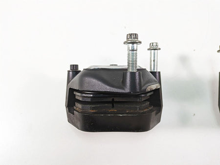 2006 Harley Touring FLHXI Street Glide Front Brake Caliper Set 44023-00 44046-00 {{ shop.shopifyCountryName }} - Mototech271