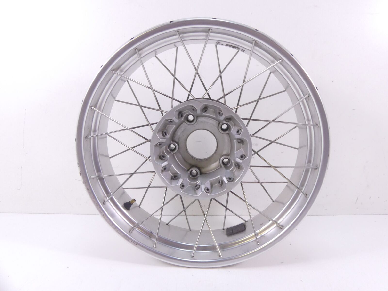 2005 BMW R1200GS K25 Straight Behr Rear Spoke Wheel Rim 17x4 36312320005 {{ shop.shopifyCountryName }} - Mototech271