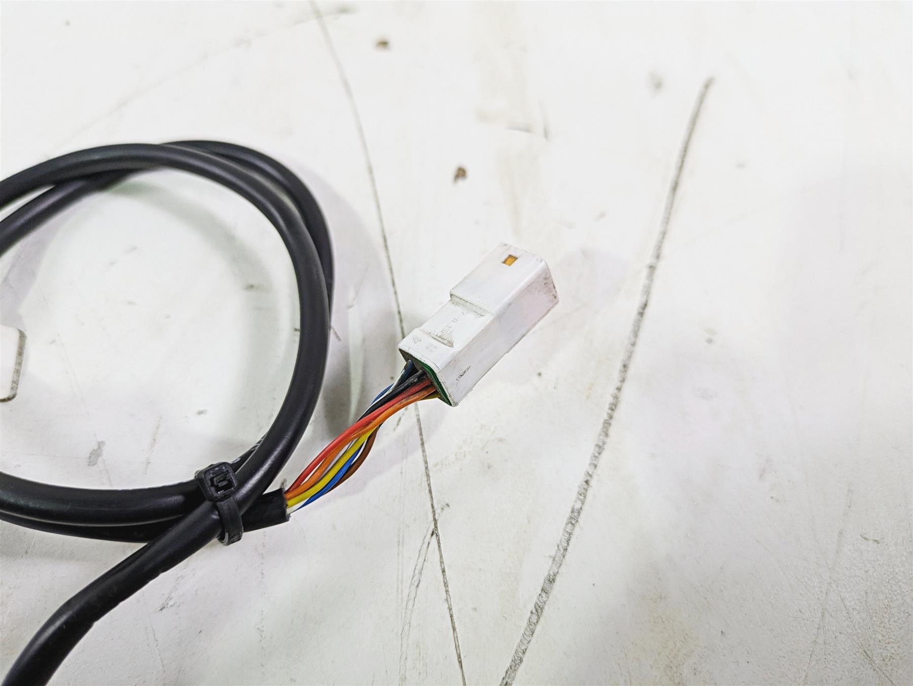 2022 KTM 1290 Super Adventure S Left Hand Control Switch READ 61711070100 {{ shop.shopifyCountryName }} - Mototech271
