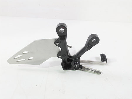 2020 Kawasaki ZX6R ZX636 Ninja Left Footpeg Foot Peg Shifter Set 35063-0160-18R {{ shop.shopifyCountryName }} - Mototech271
