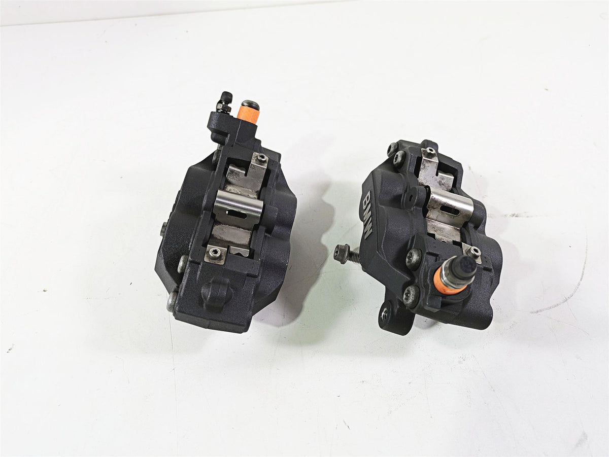 2012 BMW R1200R K27 Tokico Front Brake Caliper Set 34117722517 34117726972 {{ shop.shopifyCountryName }} - Mototech271