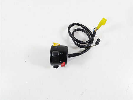 2014 Suzuki M109R VZR1800 Boulevard Left Hand Blinker Control Switch 37400-48GB0 {{ shop.shopifyCountryName }} - Mototech271