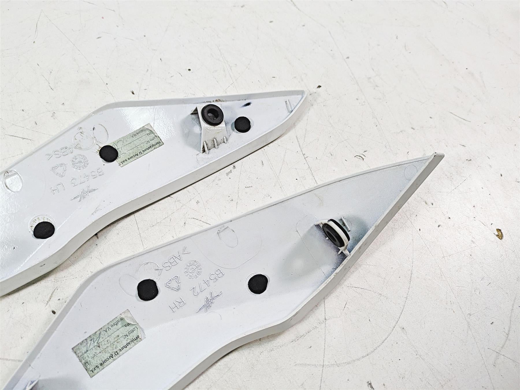 2013 MV Agusta F3 675 ERA Tank Side Fairing Covers 8000B5473 80G0B5472 {{ shop.shopifyCountryName }} - Mototech271