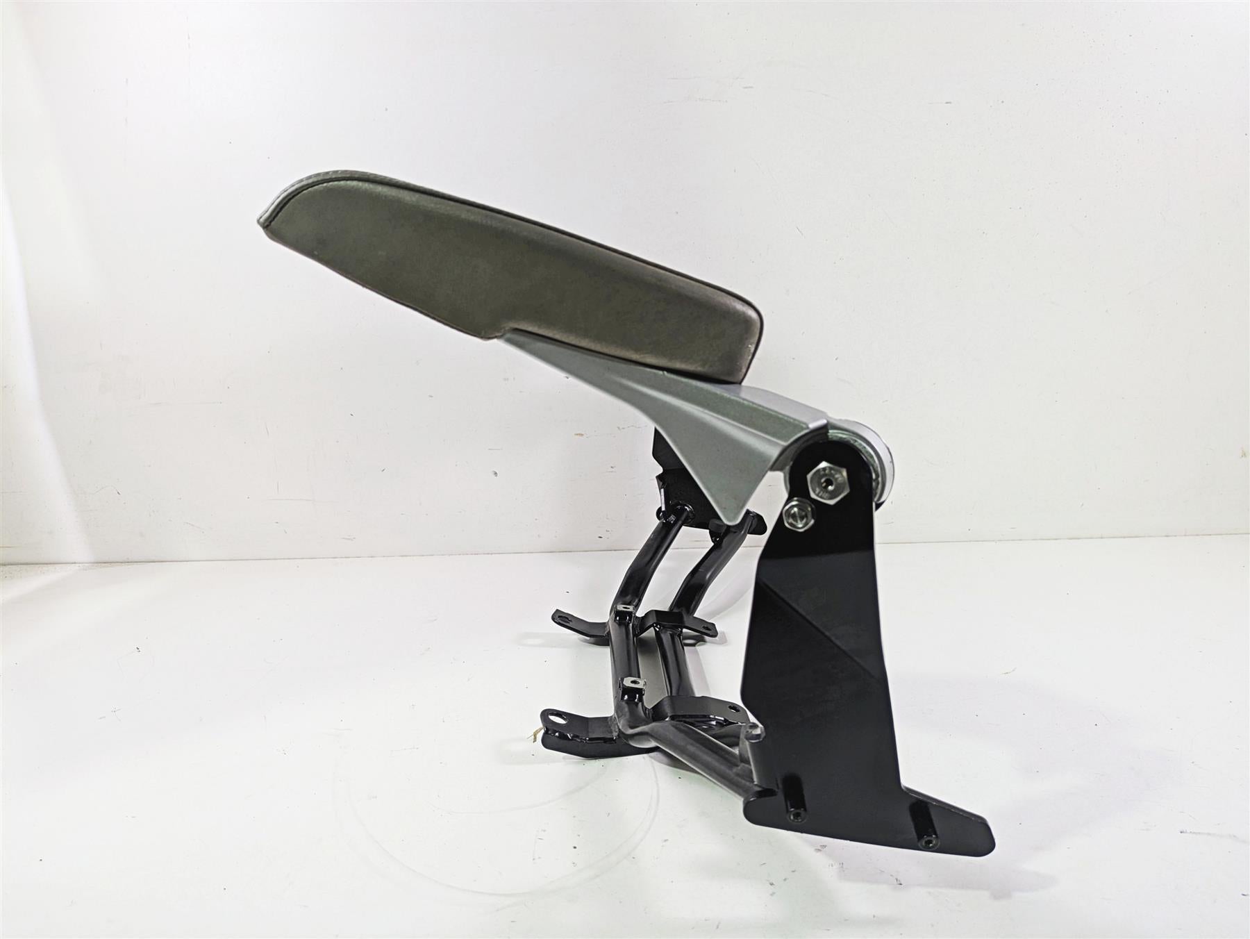 2014 BMW K1600 GTL K48 Rear Passenger Arm Rest - Read 77258524692 77258529024 {{ shop.shopifyCountryName }} - Mototech271