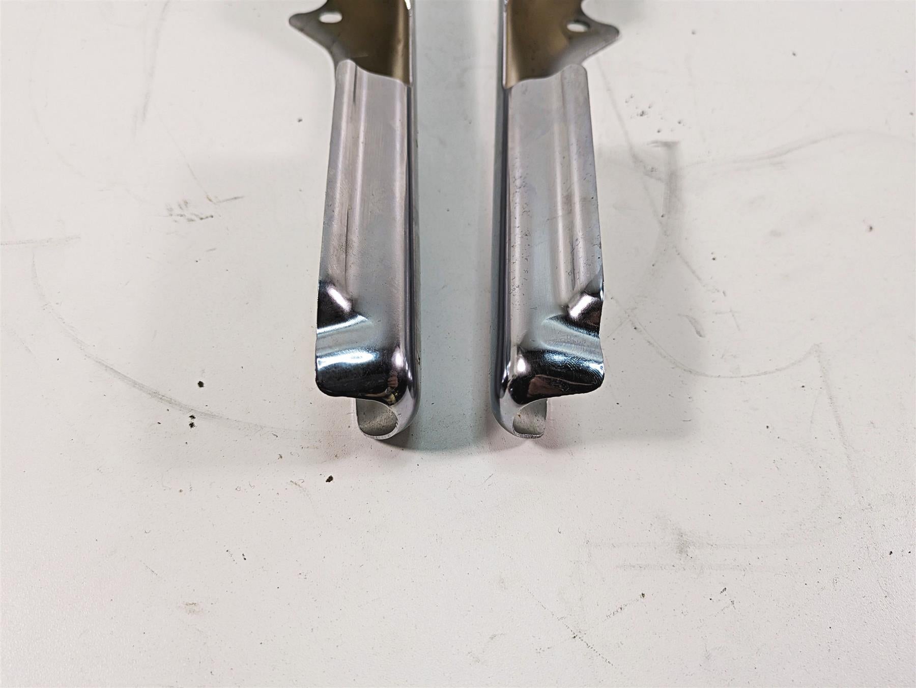 2006 Harley Touring FLHXI Street Glide Rear Frame Chrome Struts Set 47502-97 {{ shop.shopifyCountryName }} - Mototech271