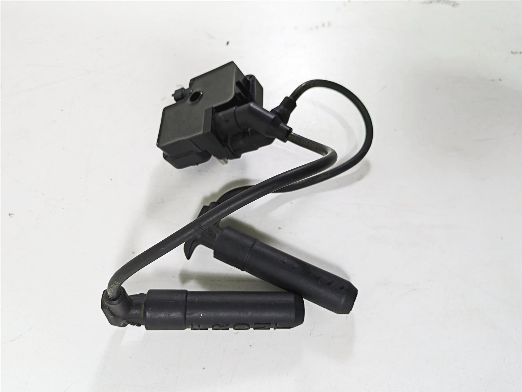 2018 Indian Chieftain Dark Horse Ignition Coil Wires Plugs 4010425 2876049 {{ shop.shopifyCountryName }} - Mototech271