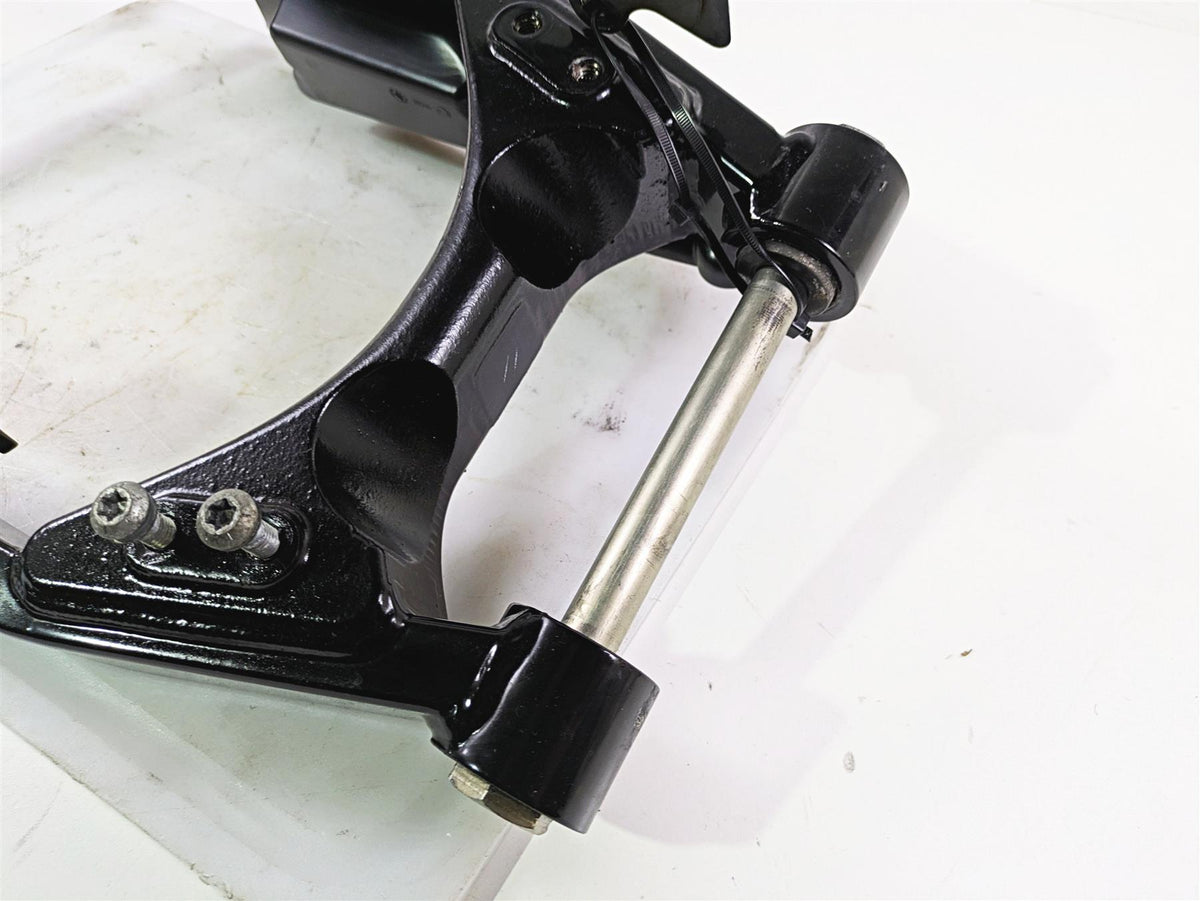 2015 Harley FXDF Dyna Fat Bob Rear Swingarm & Belt Guards 47820-10 {{ shop.shopifyCountryName }} - Mototech271