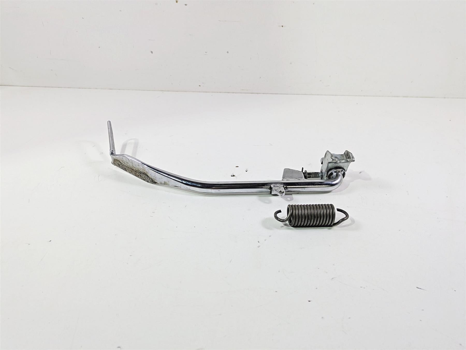 2016 Harley FXDF Dyna Fat Bob Side Kickstand Kick Jiffy Stand 49704-90H {{ shop.shopifyCountryName }} - Mototech271