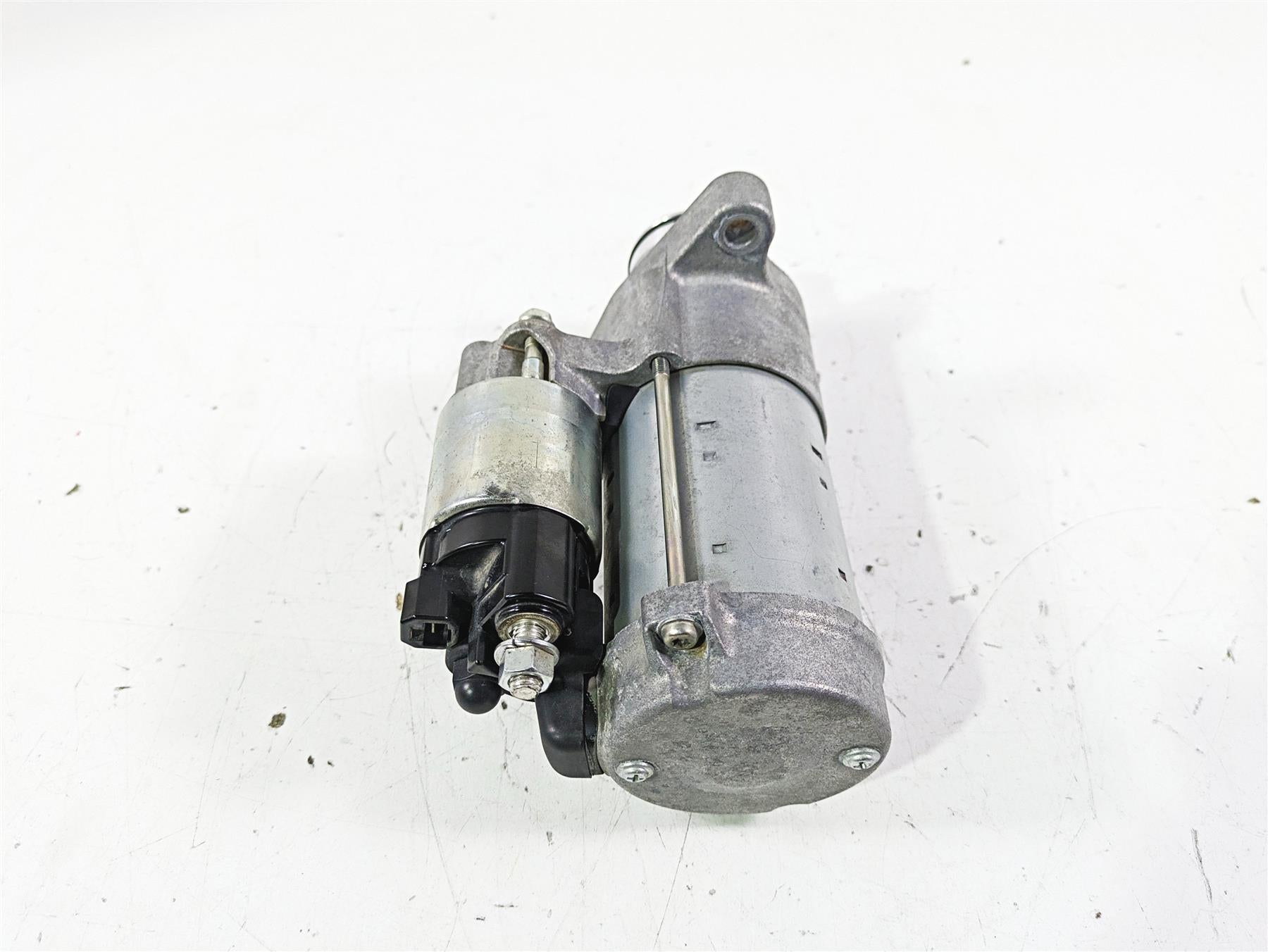 2021 Harley Softail FLSL Slim Engine Starter Motor 31400056 {{ shop.shopifyCountryName }} - Mototech271