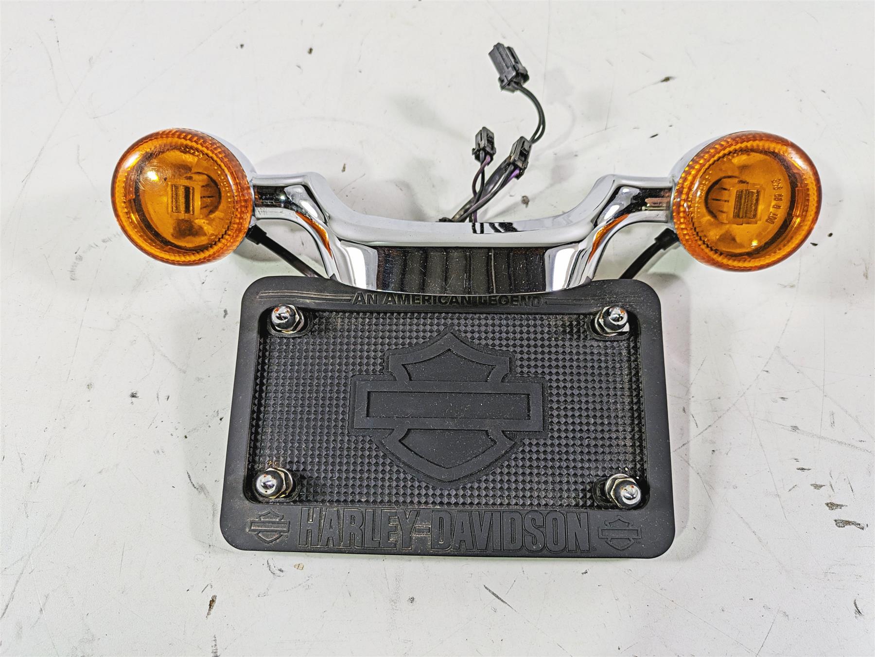 2012 Harley FLD Dyna Switchback Rear Chrome Blinker Turn Signal Bar 68629-05 {{ shop.shopifyCountryName }} - Mototech271