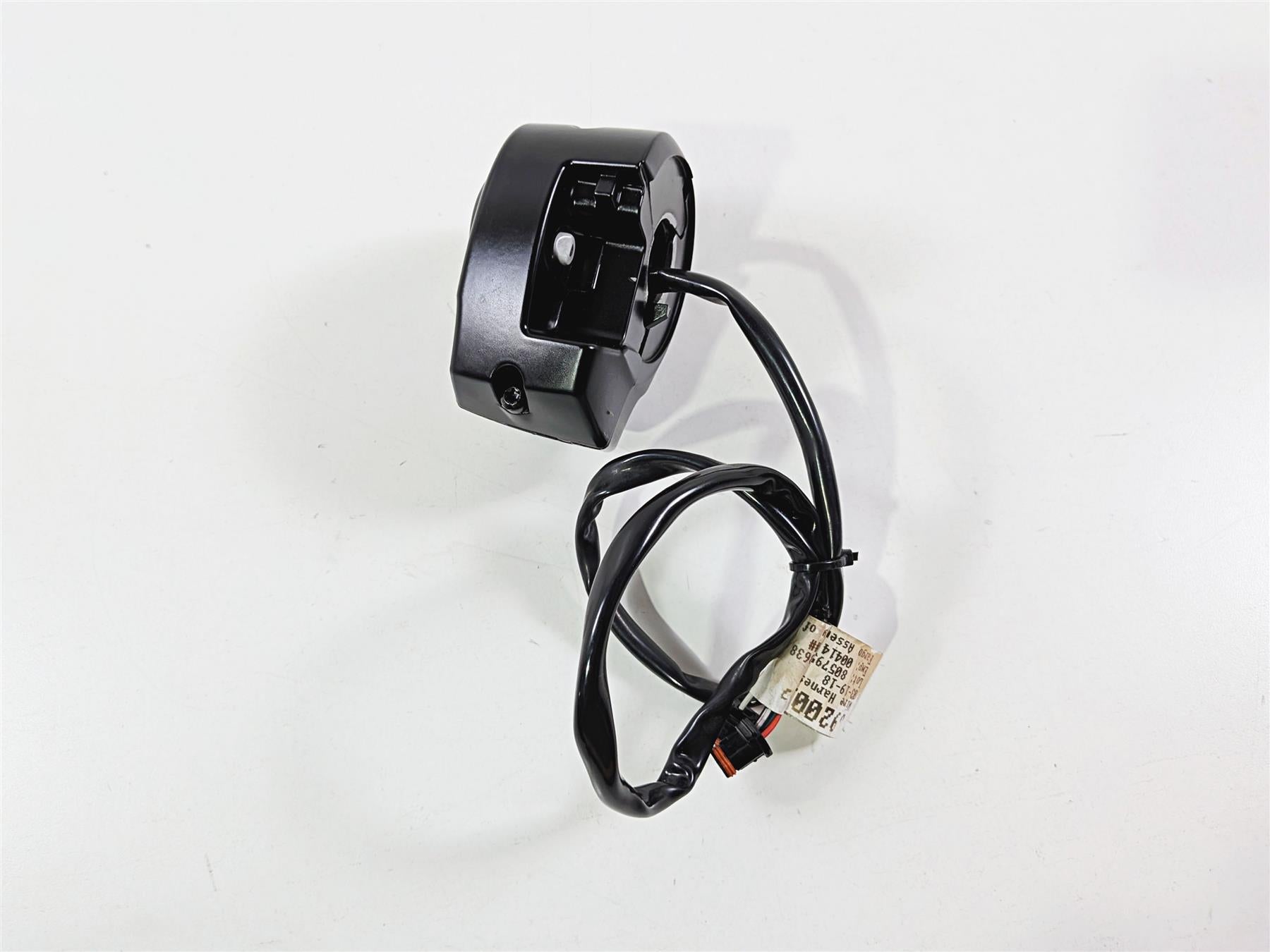 2018 Harley FLHTCU Touring Electra Glide Right Hand Control Switch 71500129C-Mototech271