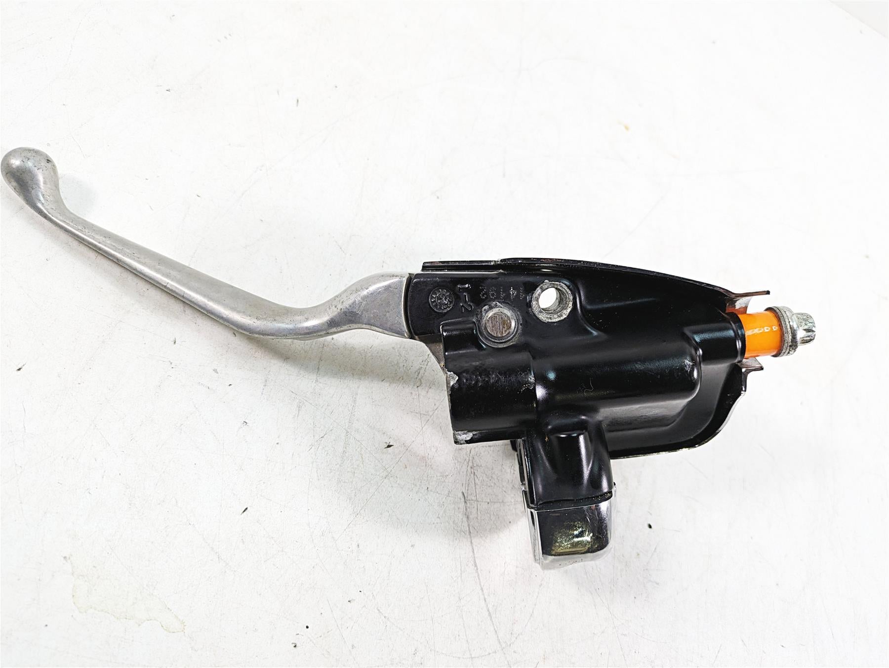 1999 Harley Touring FLHTC Electra Glide Front Brake Master Cylinder 11/ 41700737 {{ shop.shopifyCountryName }} - Mototech271