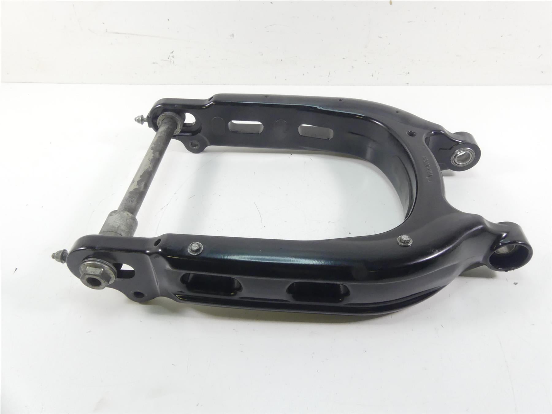 2009 Harley XR1200 Sportster Rear Swingarm Swing Arm & 25mm Axle 47680-08A {{ shop.shopifyCountryName }} - Mototech271
