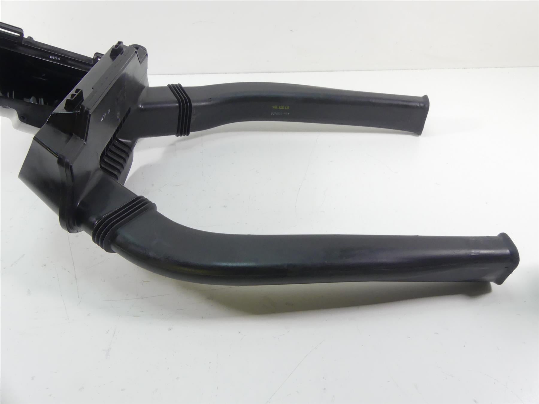 2015 BMW K1600GT K48 Air Box Filter Cleaner Breather Ram & Tubes Set 13717712316 {{ shop.shopifyCountryName }} - Mototech271