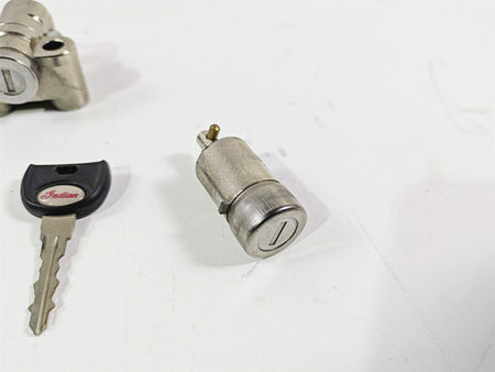 2018 Indian Springfield Dark Horse Fork Saddlebag Locks & Key Set 2635146 {{ shop.shopifyCountryName }} - Mototech271