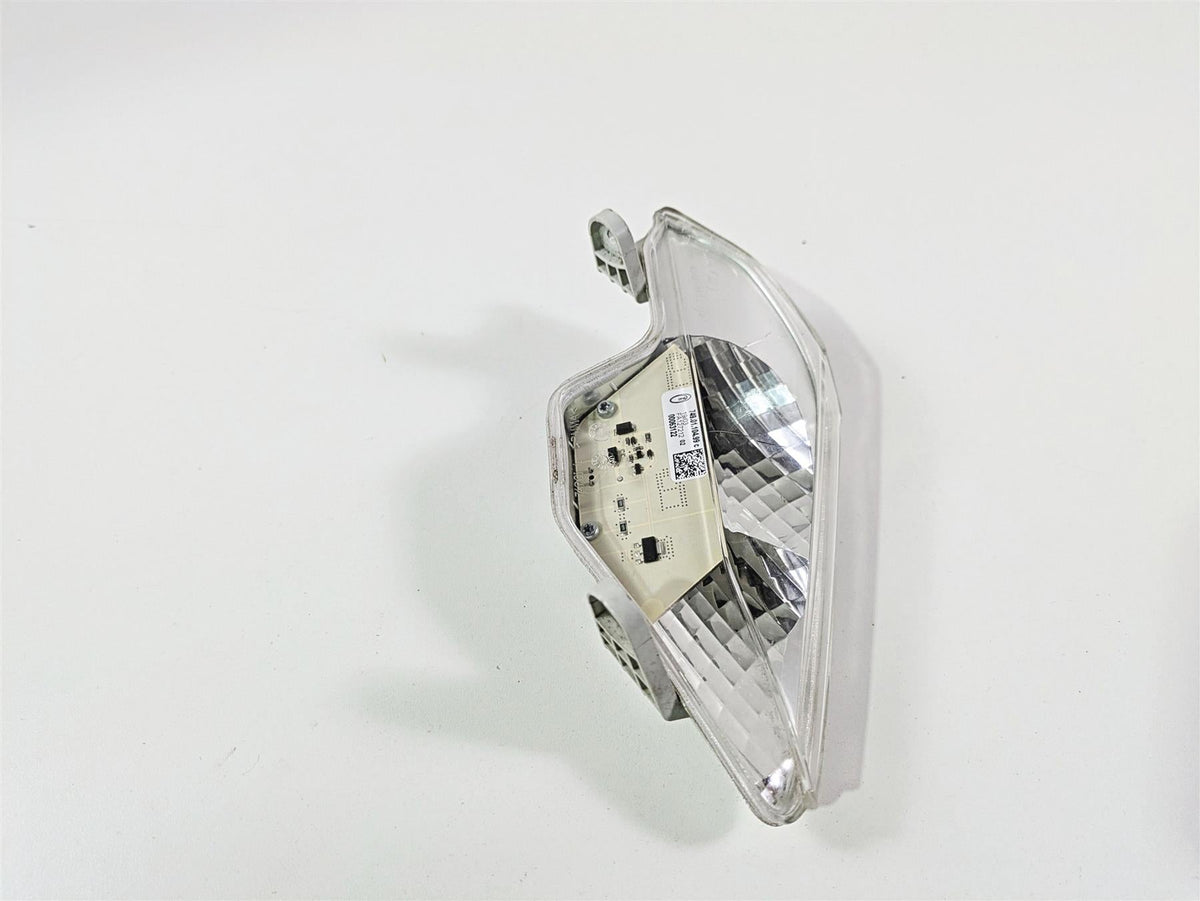 2019 BMW R1250RT K52 Left Front Blinker Turn Signal - Read 63138541625 {{ shop.shopifyCountryName }} - Mototech271