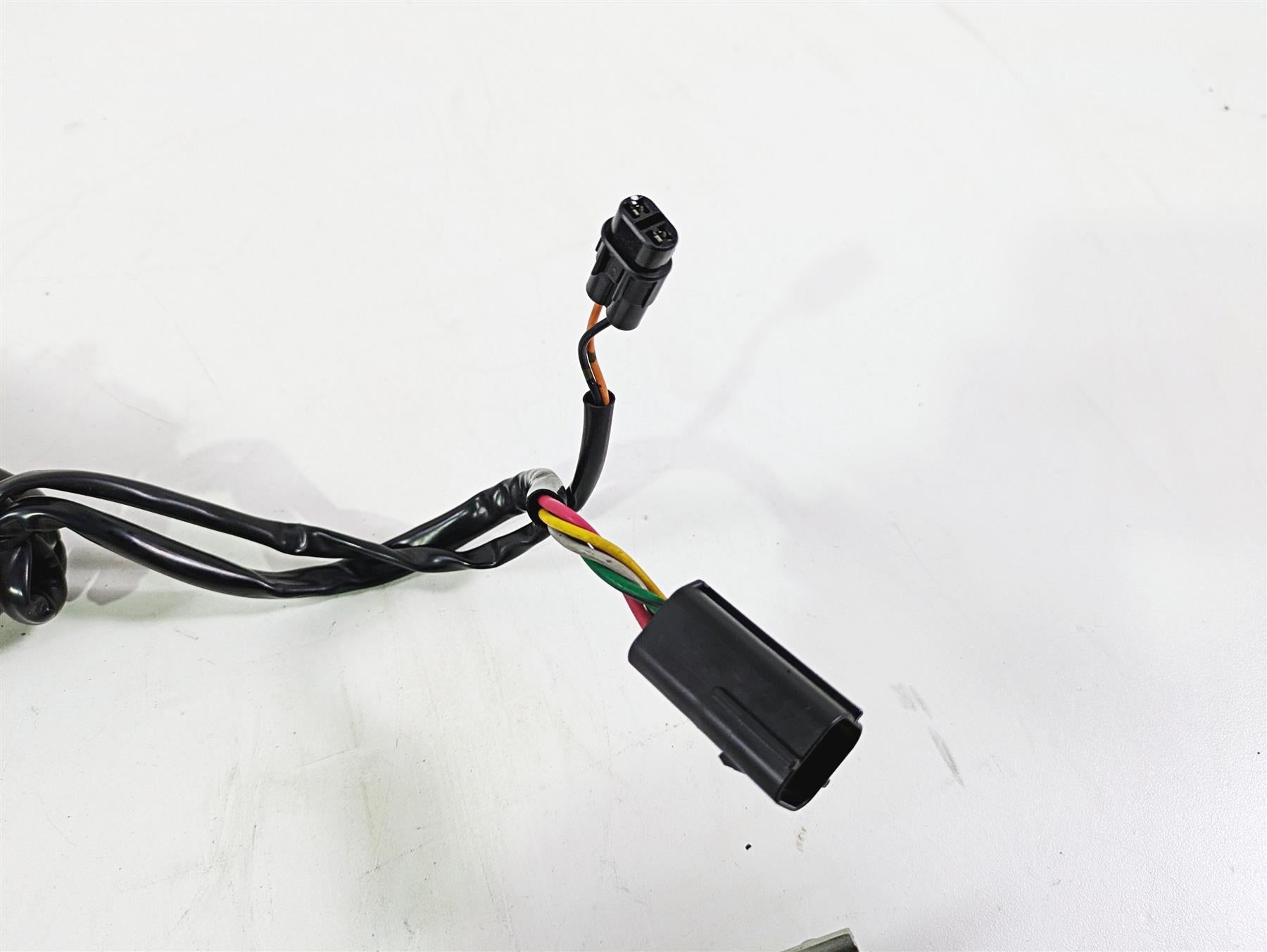 2013 Ducati Hyperstrada 821 Speedometer Ignition Switch Key Lock Set 40610951E {{ shop.shopifyCountryName }} - Mototech271