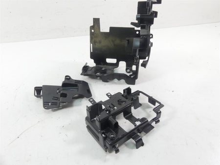 2021 Harley Softail FXBBS Street Bob Electrical Carrier Plastic Set 69201632 {{ shop.shopifyCountryName }} - Mototech271