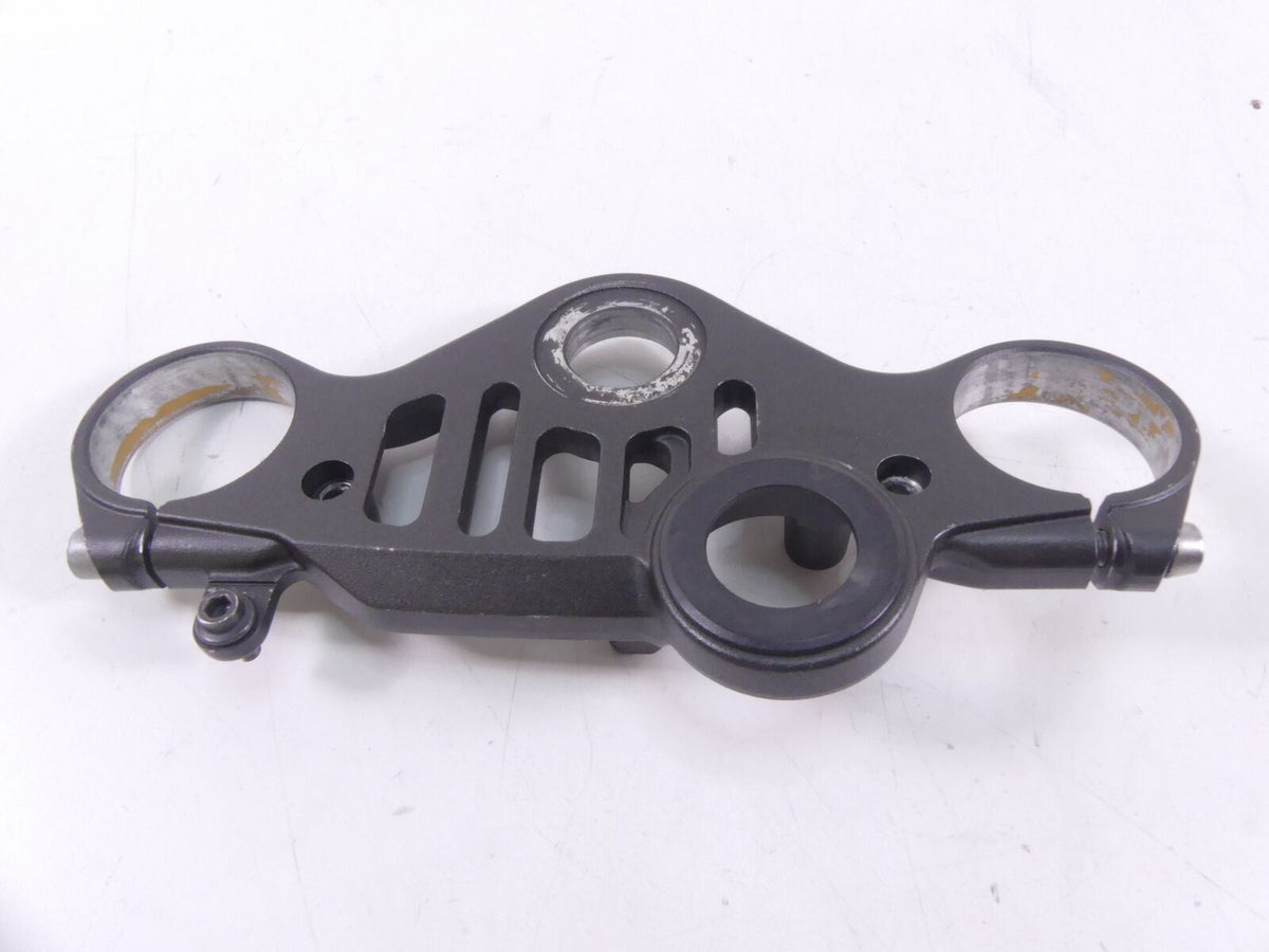 2015 Yamaha YZF-R1M Upper Triple Tree Steering Clamp 2CR-23435-01-00 {{ shop.shopifyCountryName }} - Mototech271