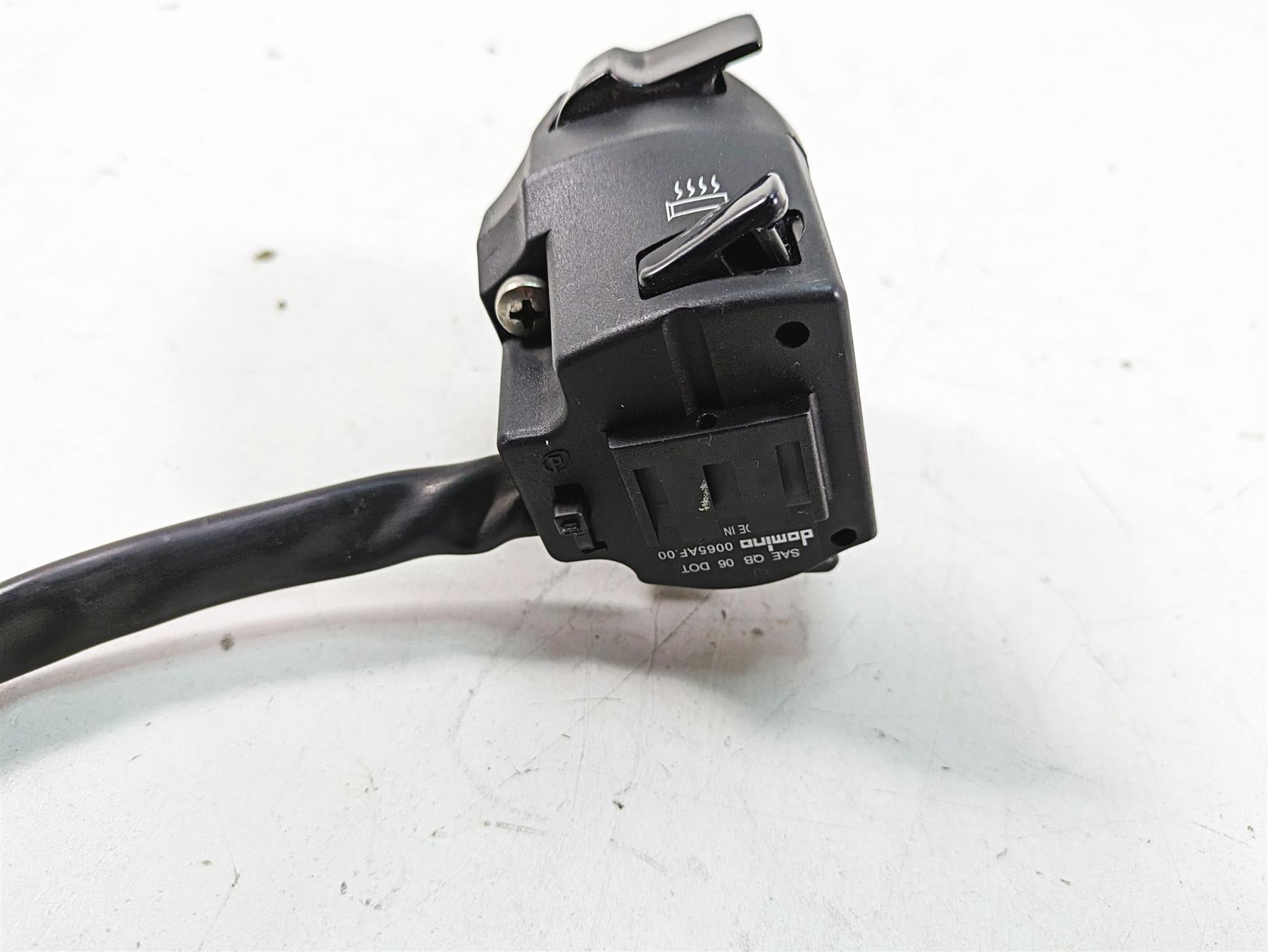 2014 Moto Guzzi California 1400 T Left Hand Blinker Heat Control Switch 887795 {{ shop.shopifyCountryName }} - Mototech271