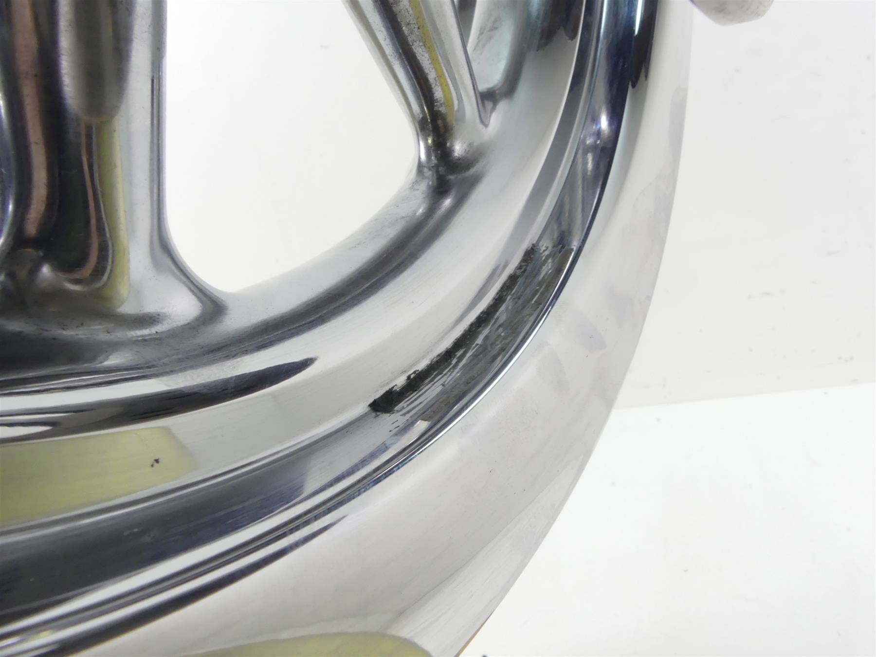2007 Harley FLHTCU SE CVO Electra Glide Rear 9 Spoke Chrome Wheel 16x3 43484-08 {{ shop.shopifyCountryName }} - Mototech271