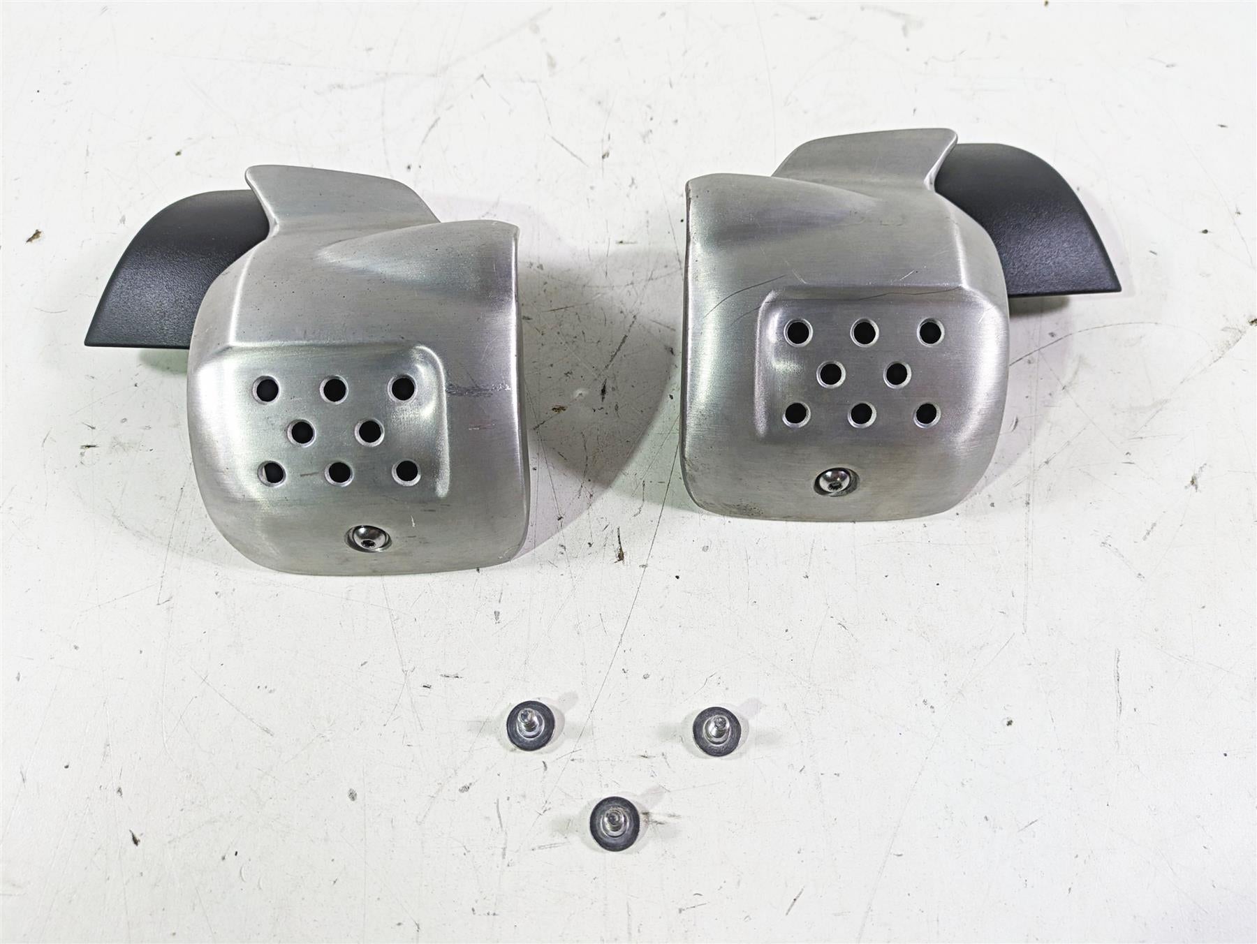 2020 Triumph Street Scrambler 900 Left Right Side Air Intake Cover Set T2302641 {{ shop.shopifyCountryName }} - Mototech271