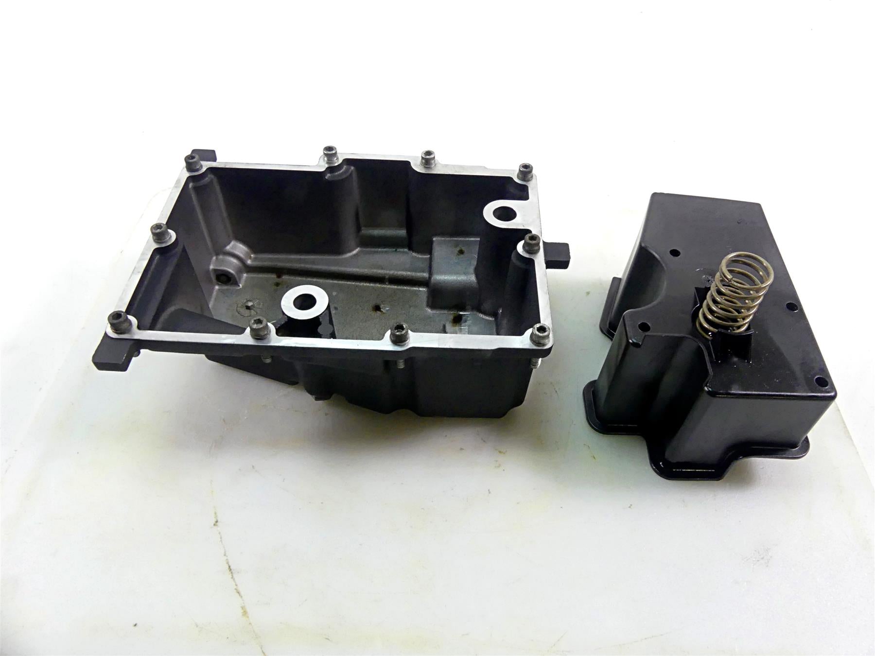 2014 Harley FXDL Dyna Low Rider Transmission Oil Pan Bottom Cover 26071-02 {{ shop.shopifyCountryName }} - Mototech271