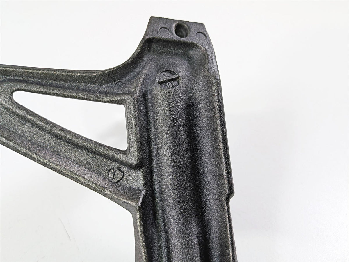 2019 Triumph Speed Triple RS 1050 Rear Passenger Footpeg Set T2081783 T2081784 {{ shop.shopifyCountryName }} - Mototech271