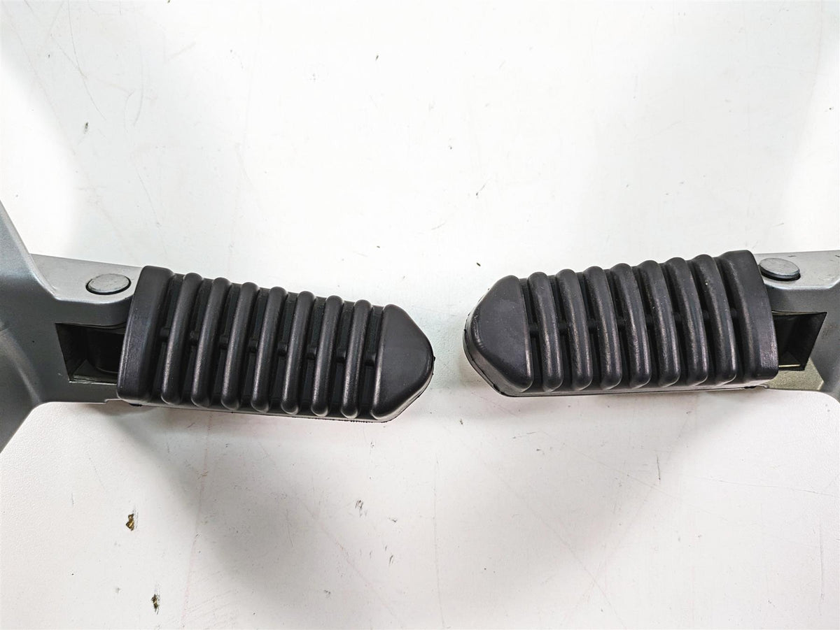 2020 Moto Guzzi V85 TT Adventure Rear Passenger Footpeg Rest Set 2B005628 {{ shop.shopifyCountryName }} - Mototech271