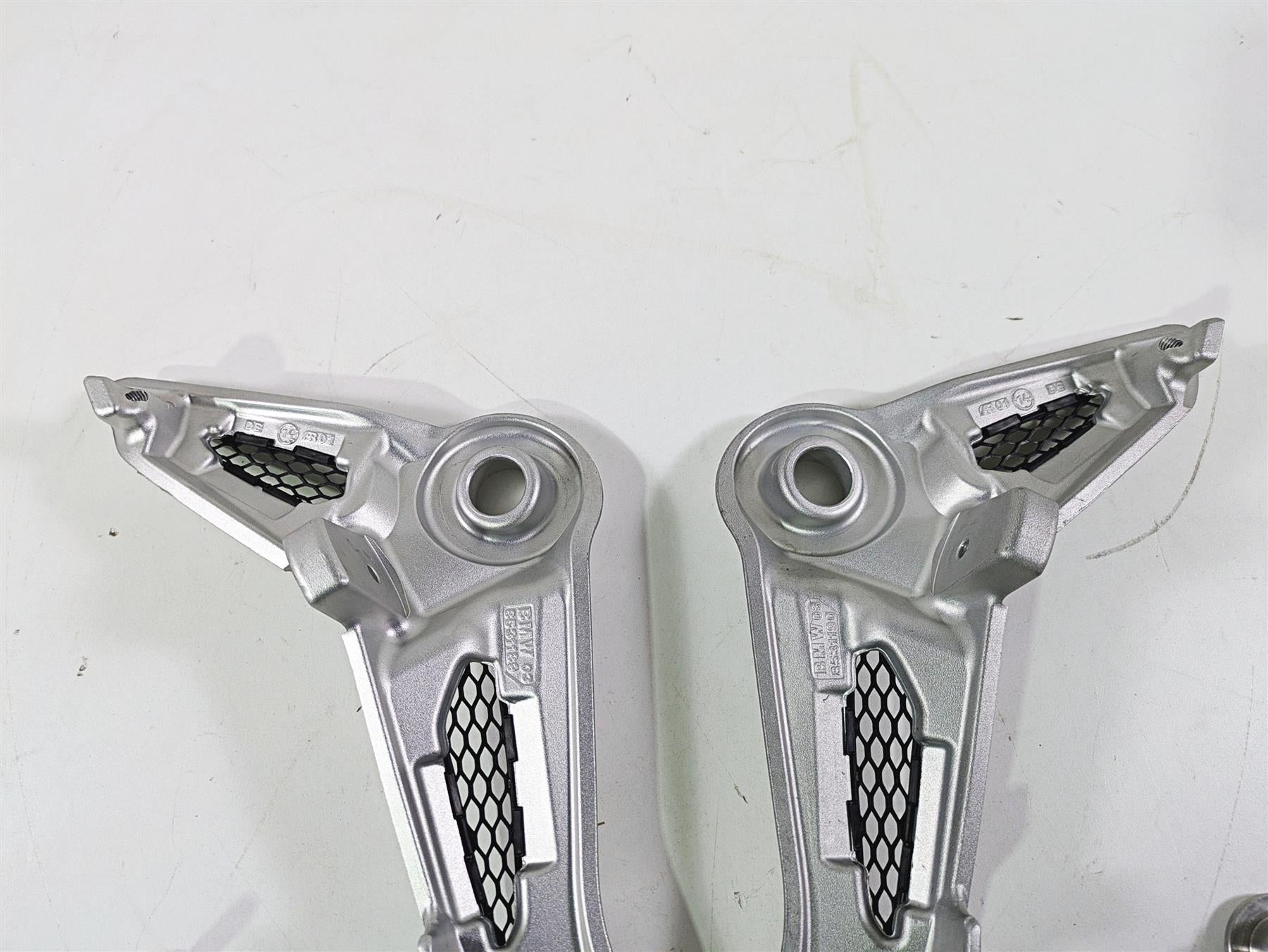 2014 BMW R nine T R9T K21 Left Right Rider Seat Support Set 46638531189 46638531190 {{ shop.shopifyCountryName }} - Mototech271