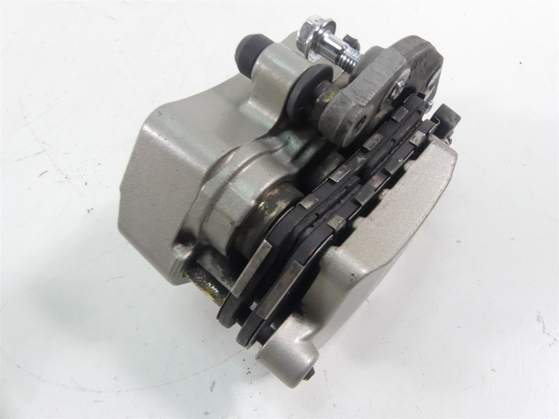 2005 Honda V-Twin VTX1800 S3 Front Nissin Brake Caliper Set 45250-MCV-006 {{ shop.shopifyCountryName }} - Mototech271