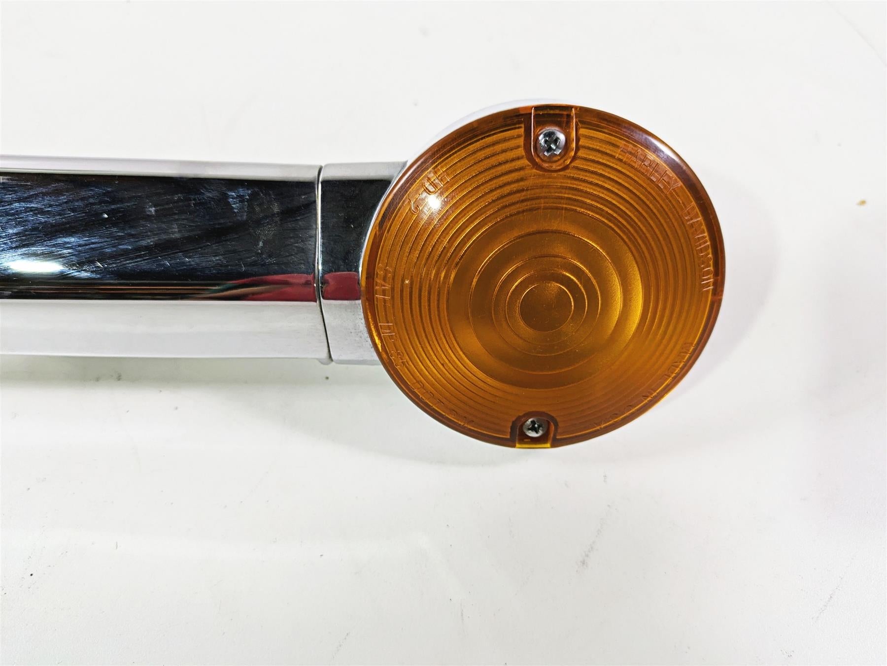 2010 Harley Touring FLHTK Electra Glide Rear Turn Signal Bar 68510-74C {{ shop.shopifyCountryName }} - Mototech271